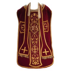 Used 829 - French Chasuble