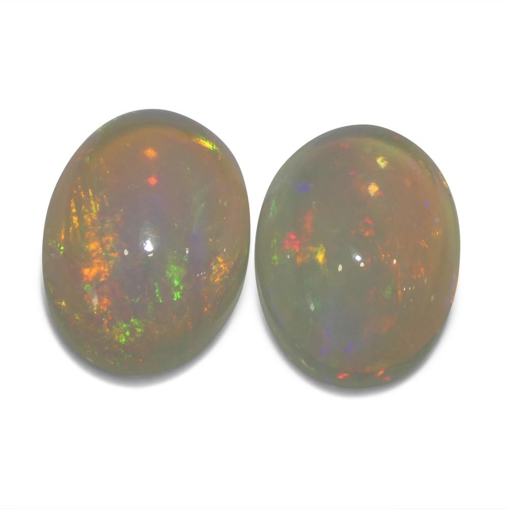 Coppia di 8,29ct Cabochon ovali di cristallo bianco opale dall'Etiopia in vendita 3