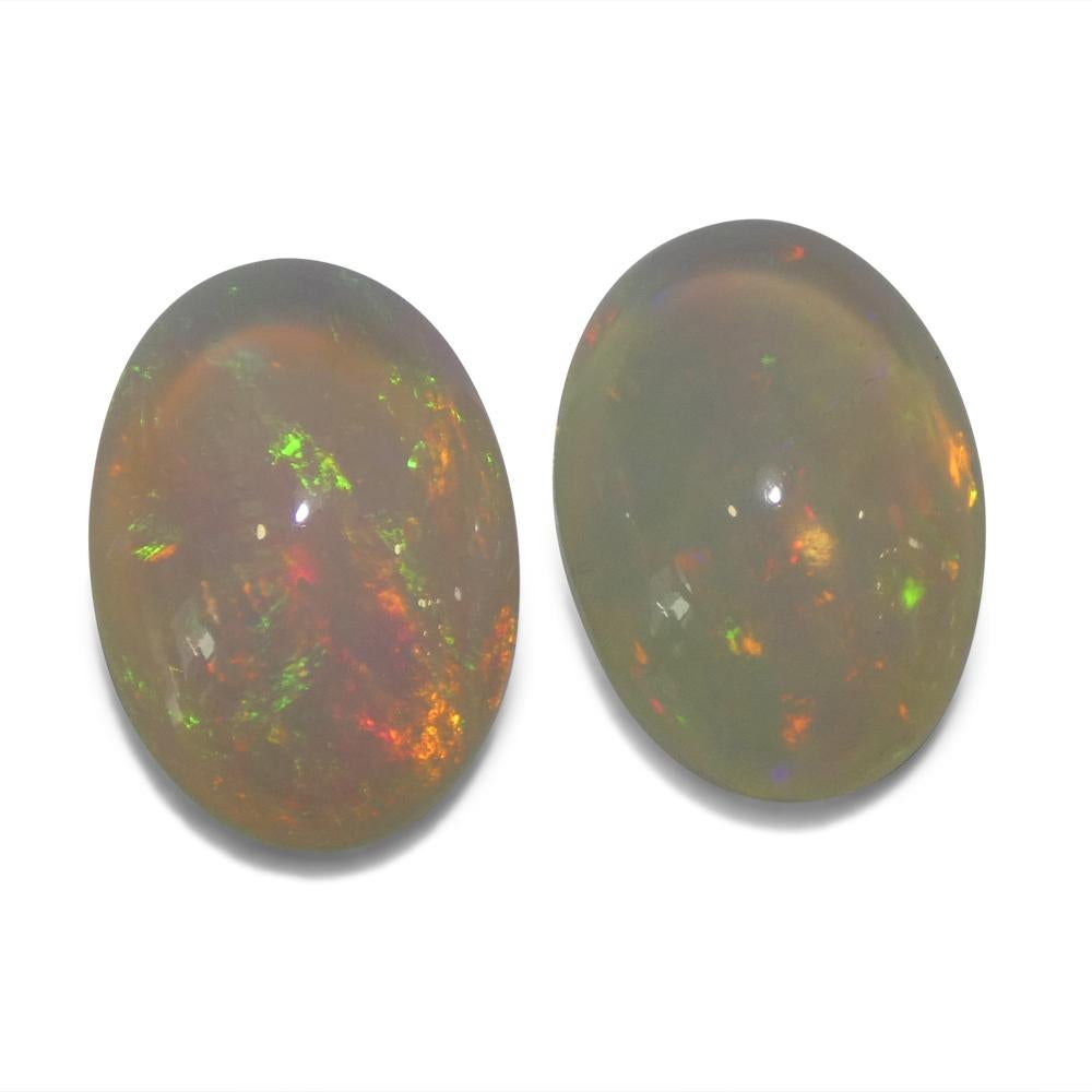 Coppia di 8,29ct Cabochon ovali di cristallo bianco opale dall'Etiopia in vendita 5