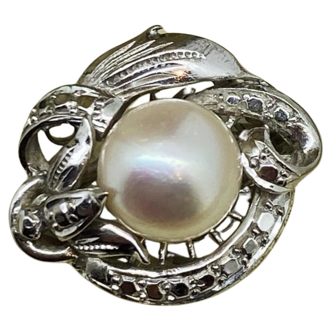 8,2 mm Perle 
14K Weißgold Blumenmotiv Vintage Ring. Tolle Geschenk-Idee! im Angebot