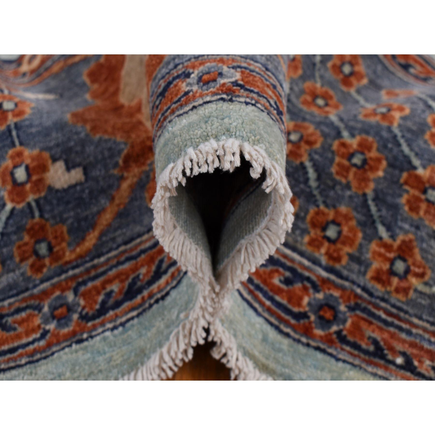 8'2''x10' Grauer Peshawar mit antikem Sultanabad Rugs Design Handgeknüpfter Teppich im Zustand „Neu“ im Angebot in Carlstadt, NJ