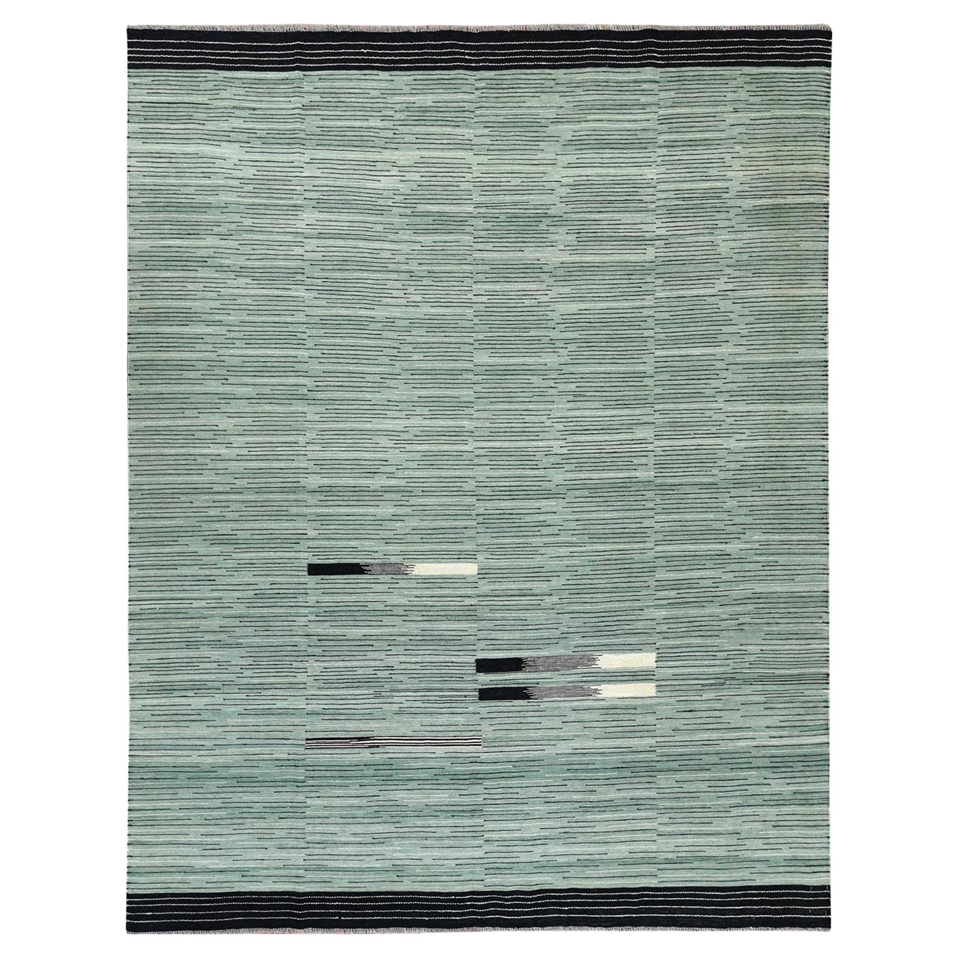 8
2 "x10
1" Tapis réversible en laine Kilim vert clair tissé à la main à plat en vente