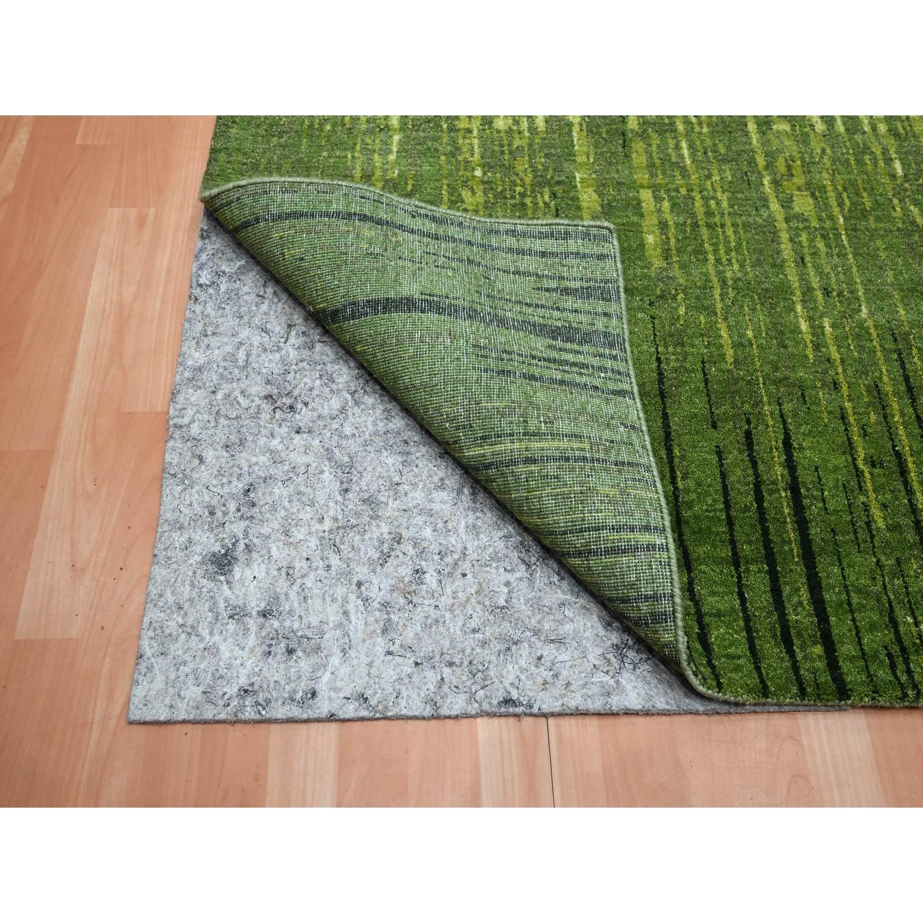 Annodato a mano Tappeto orientale in lana annodato a mano con design verticale Ombre verde sottaceto 8'2 