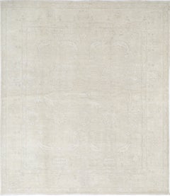8.2x9.4 ft Hand Knotted Beige Wool Large Area Rug. Traditional Floral Carpet
