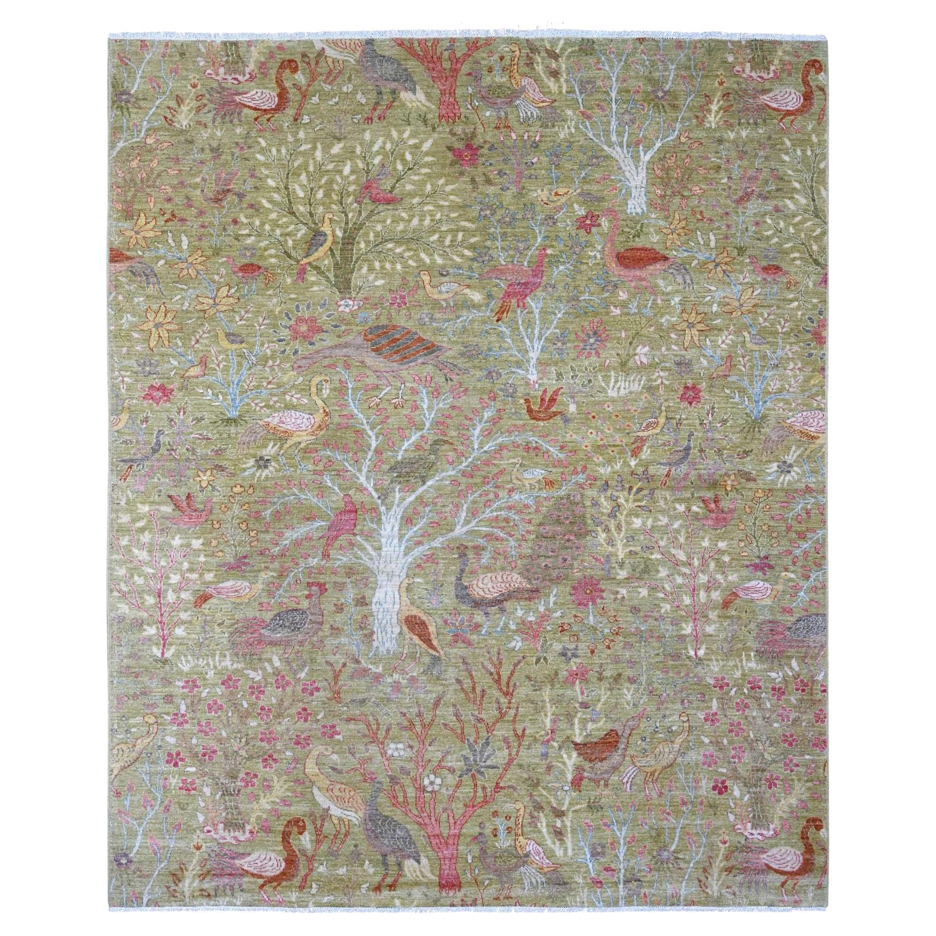 8
2"x9
9" Green Peshawar Birds of Paradise Design Hand Knotted Soft Wool Rug