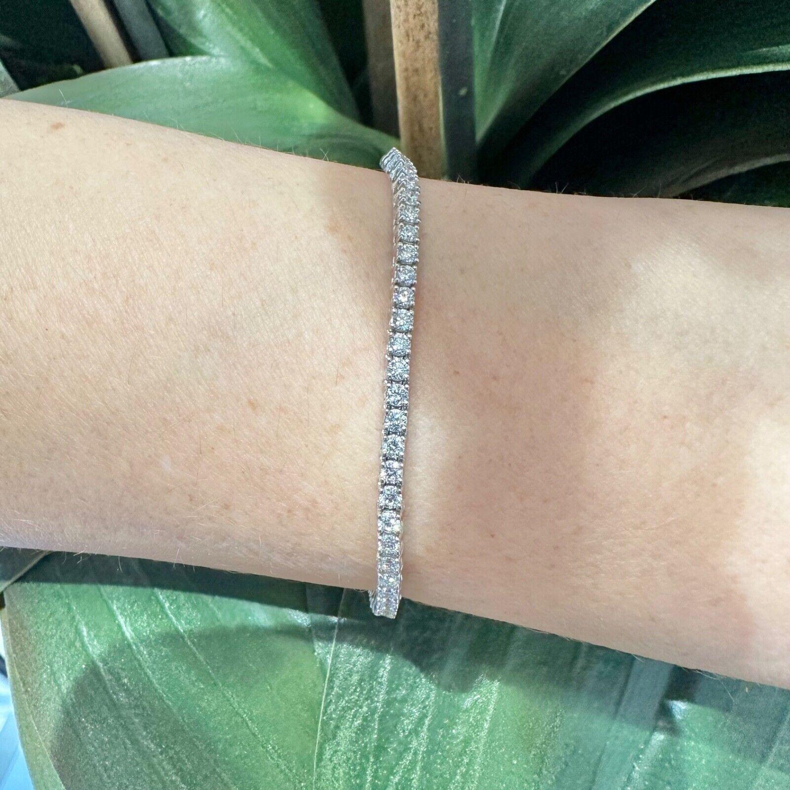 Femenino o masculino 83 Pulsera de tenis de diamantes en oro blanco de 18 quilates, aprox. 4 TCW en venta