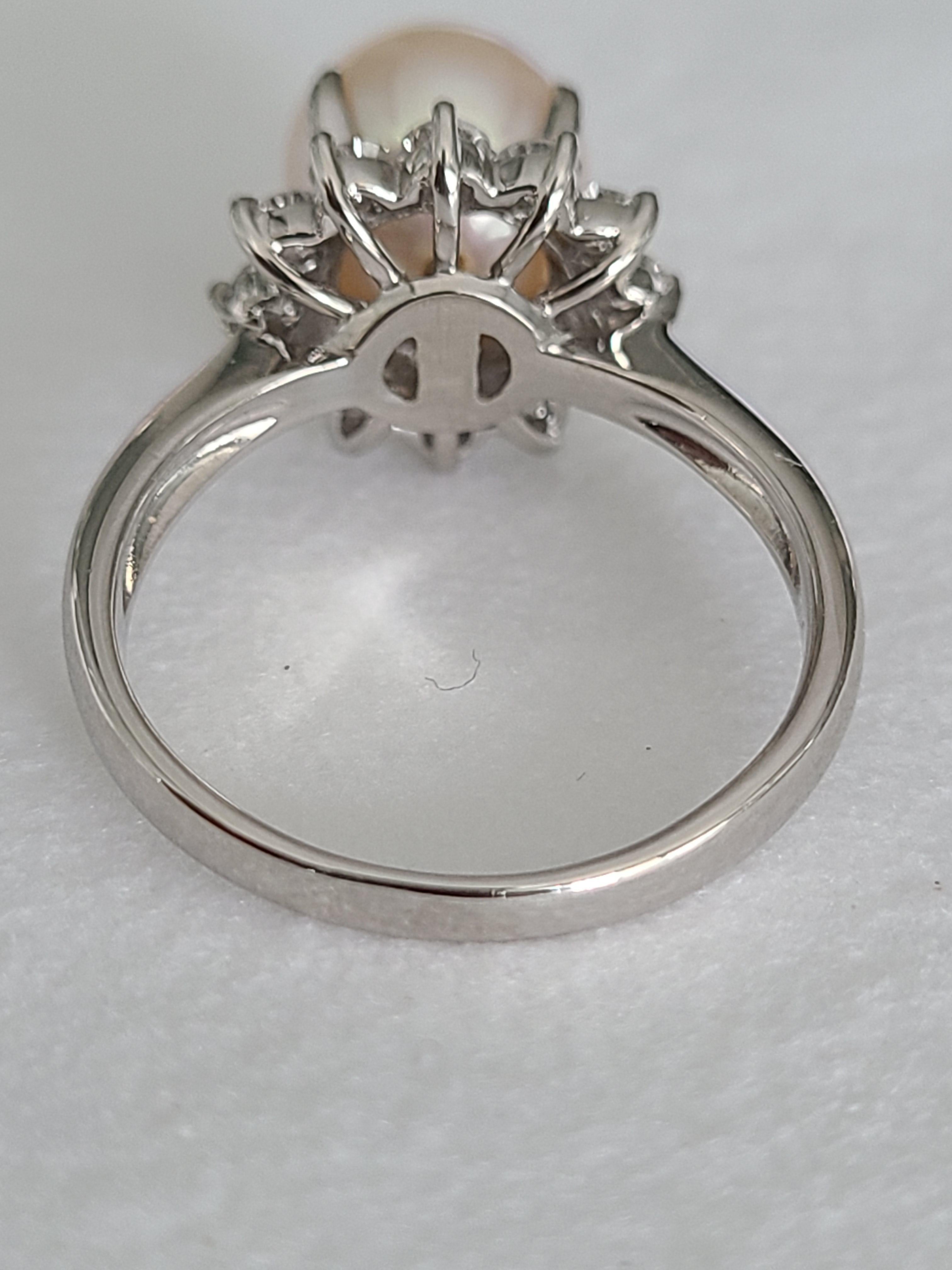 Women's or Men's Pearl Ring Set in Platinum PT850 with Diamonds