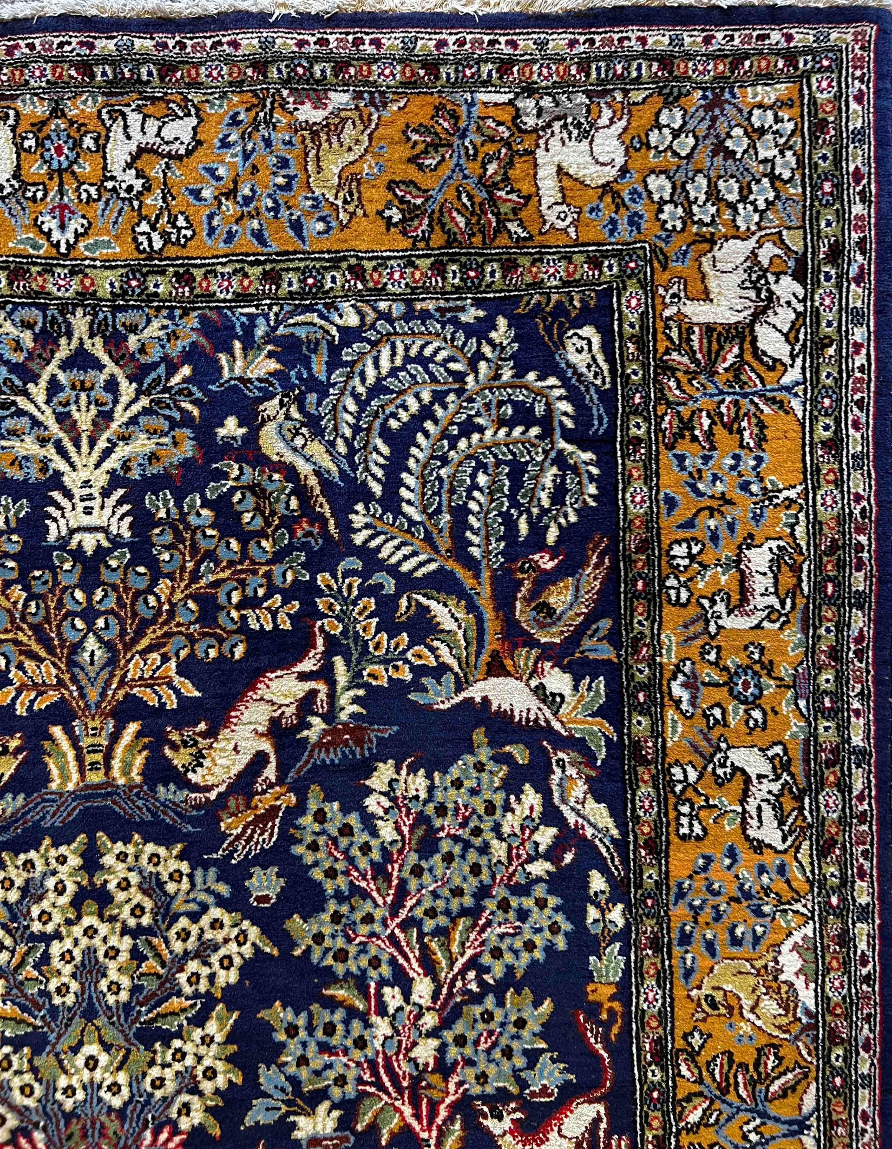 830 - Magnifique tapis vintage Qom à motif de jardin en vente 4