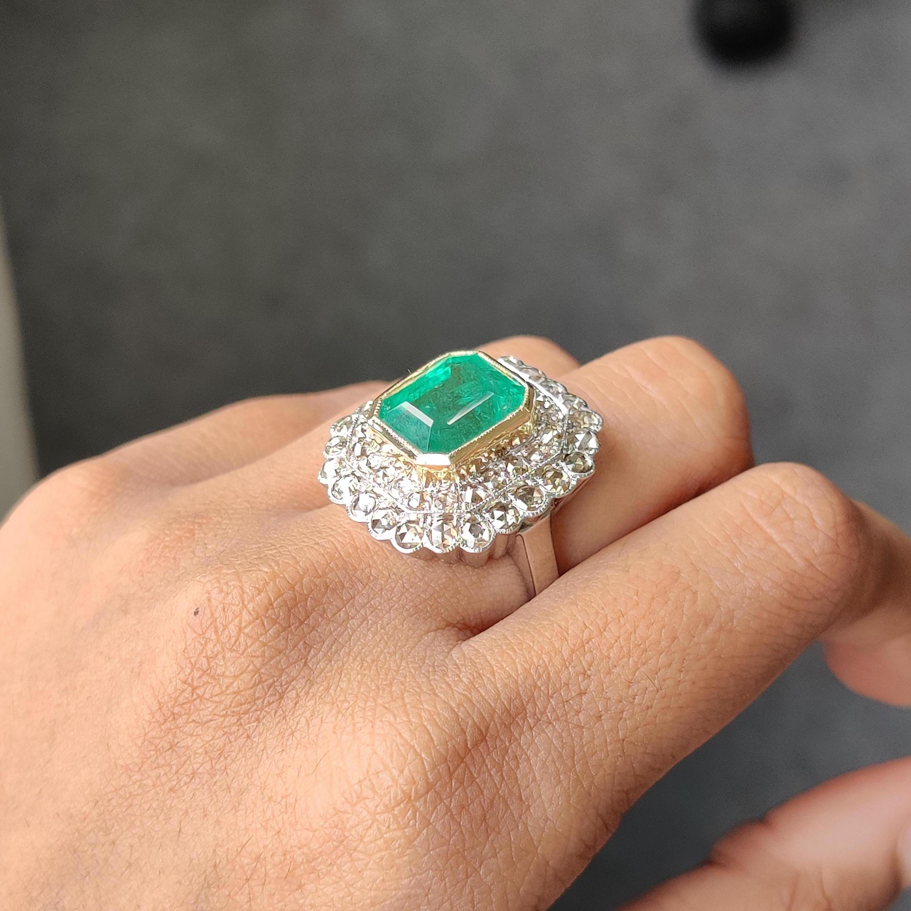 Certified 8.30 Carat Art Deco Style Emerald Ring with Rose Cut Diamonds  For Sale 2