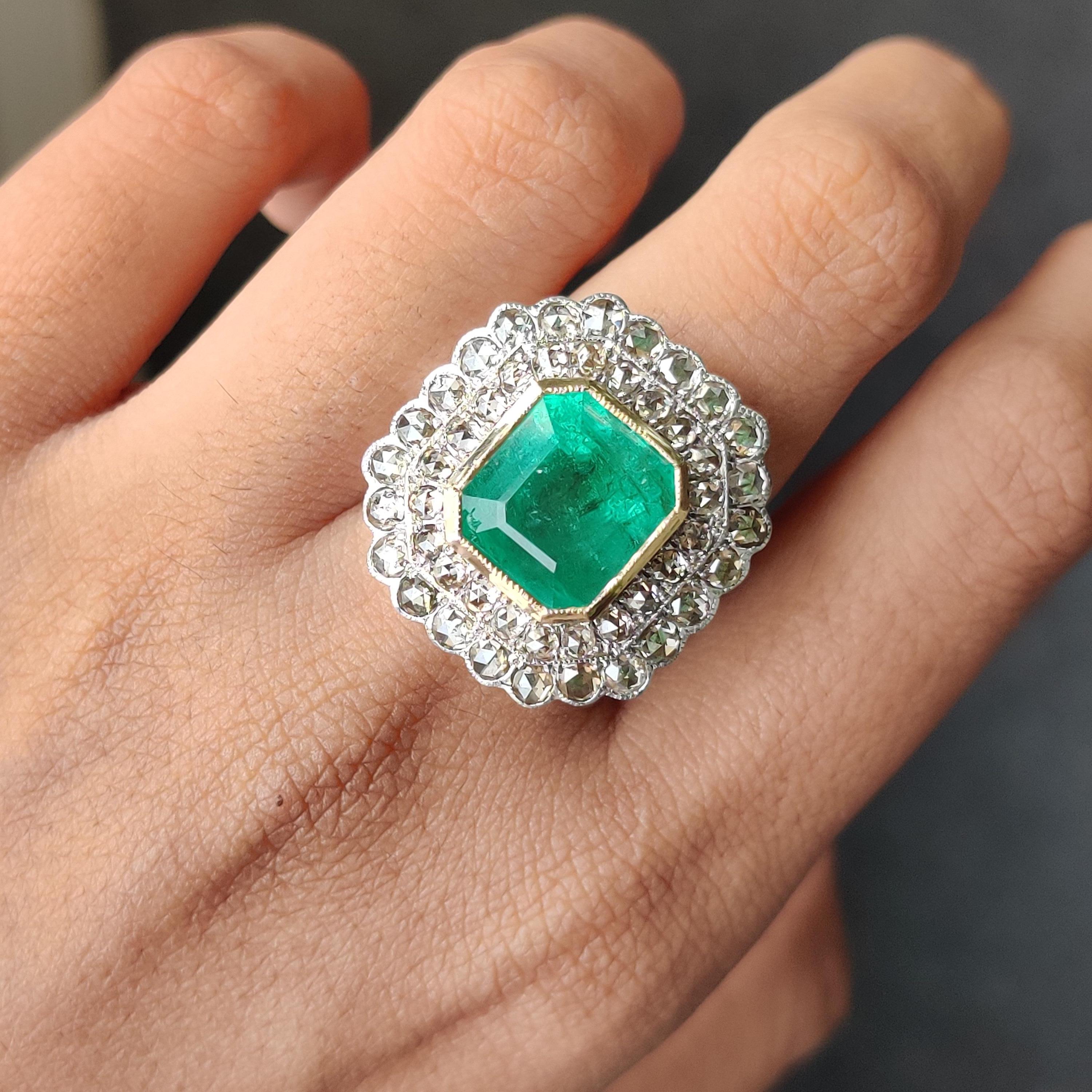 Certified 8.30 Carat Art Deco Style Emerald Ring with Rose Cut Diamonds  For Sale 3