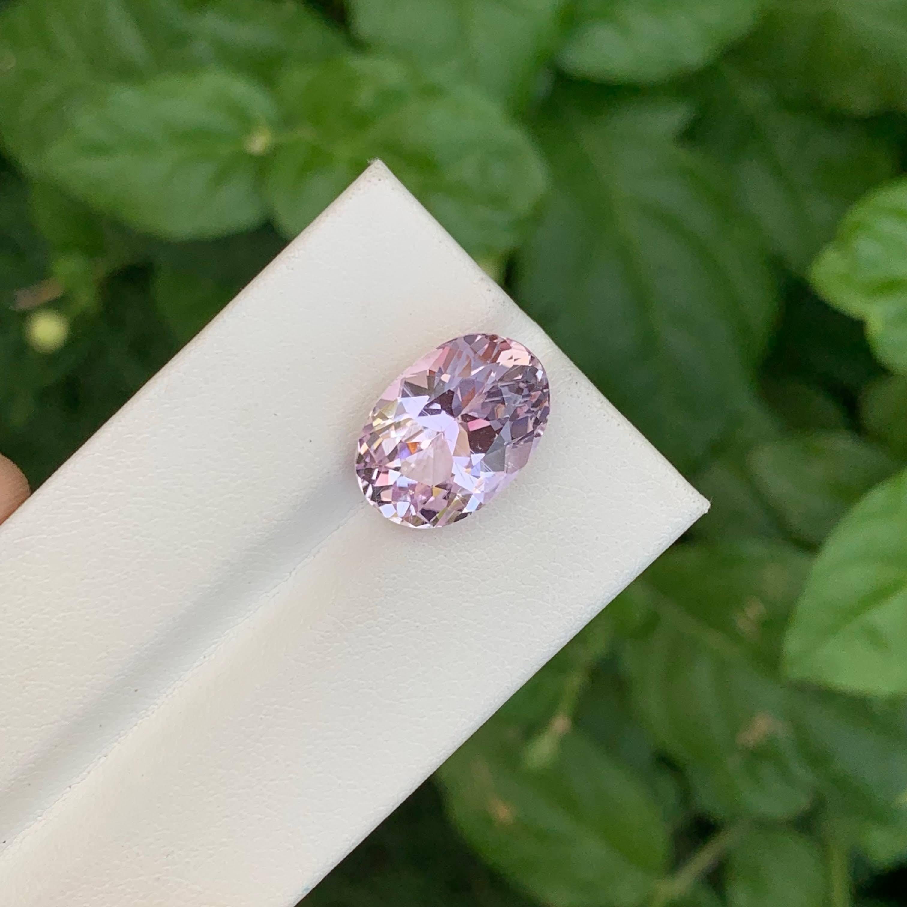 8.30 Carat Natural Loose Pink Morganite Stone Oval Cut Afghan Gemstone (pierre précieuse afghane) Unisexe en vente