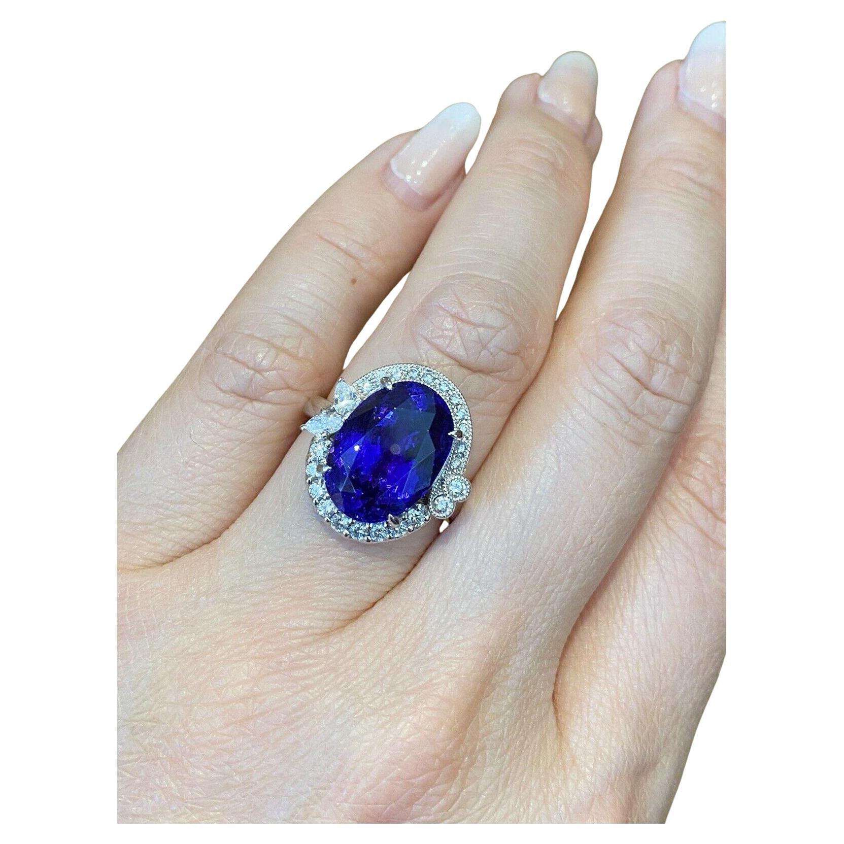 Oval Cut 8.30 Carat Oval Tanzanite and Diamond Ring in Platinum For Sale