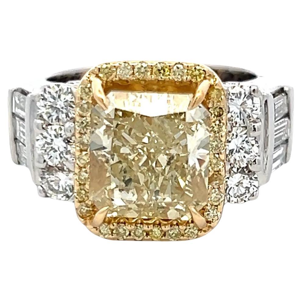 8.30 Carat Radiant Cut Round and Baguette Diamond 18K Gld-Plat Engagement Ring