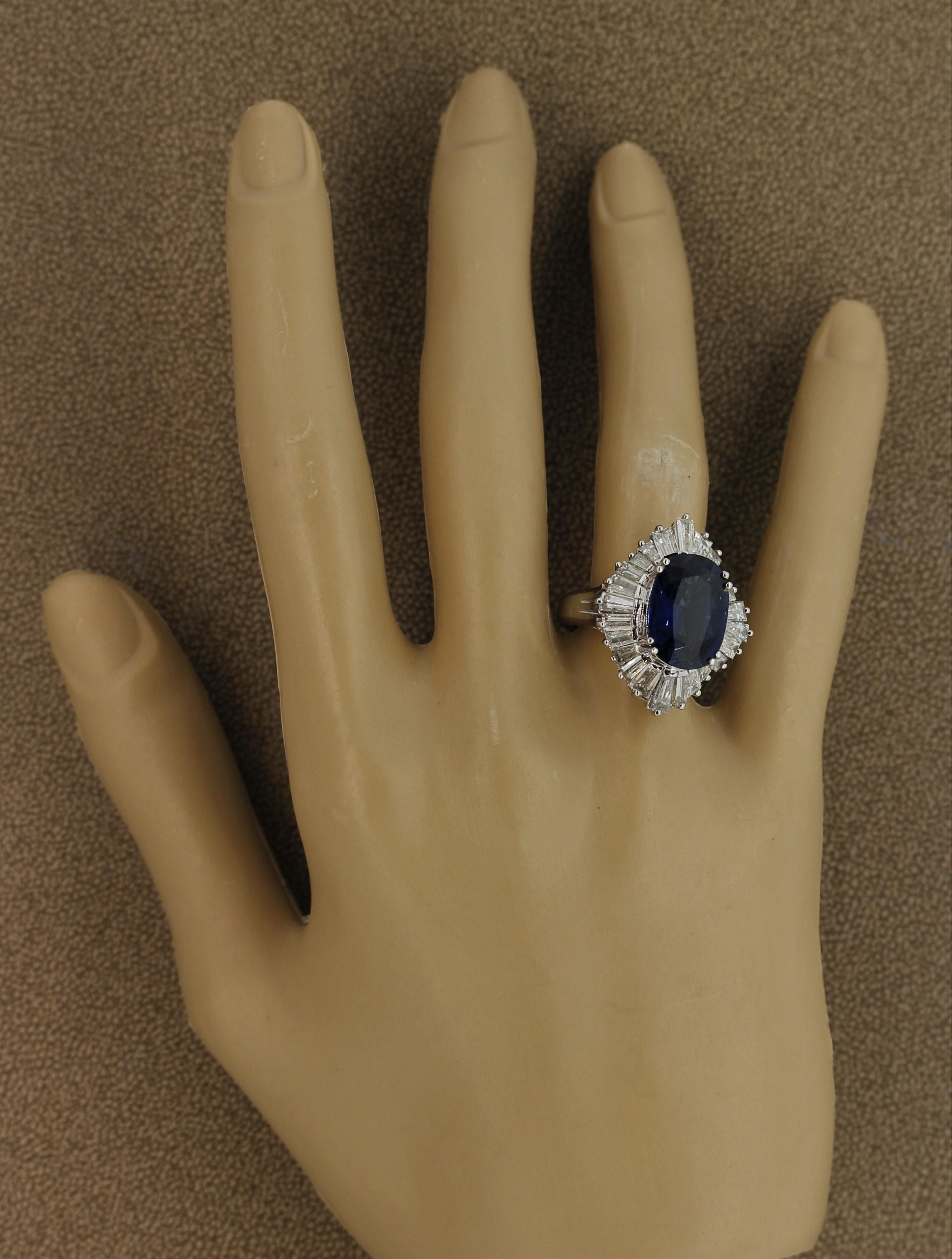 8.30 Carat Sapphire Diamond Platinum Ring For Sale 4