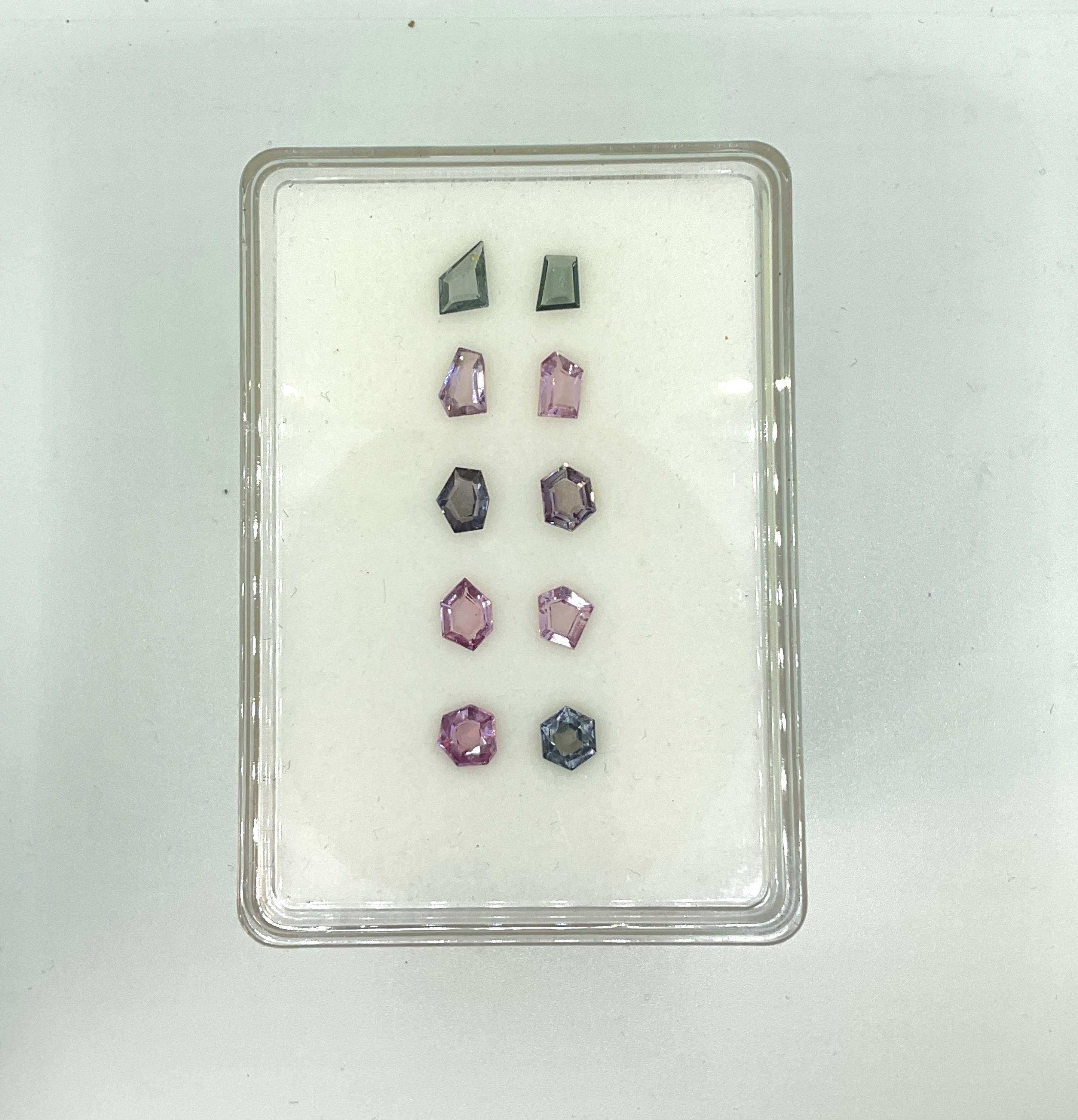 Art Deco 8.30 Carats Grey & Pink Spinel Fancy Cut Stone Natural Gems For earrings For Sale