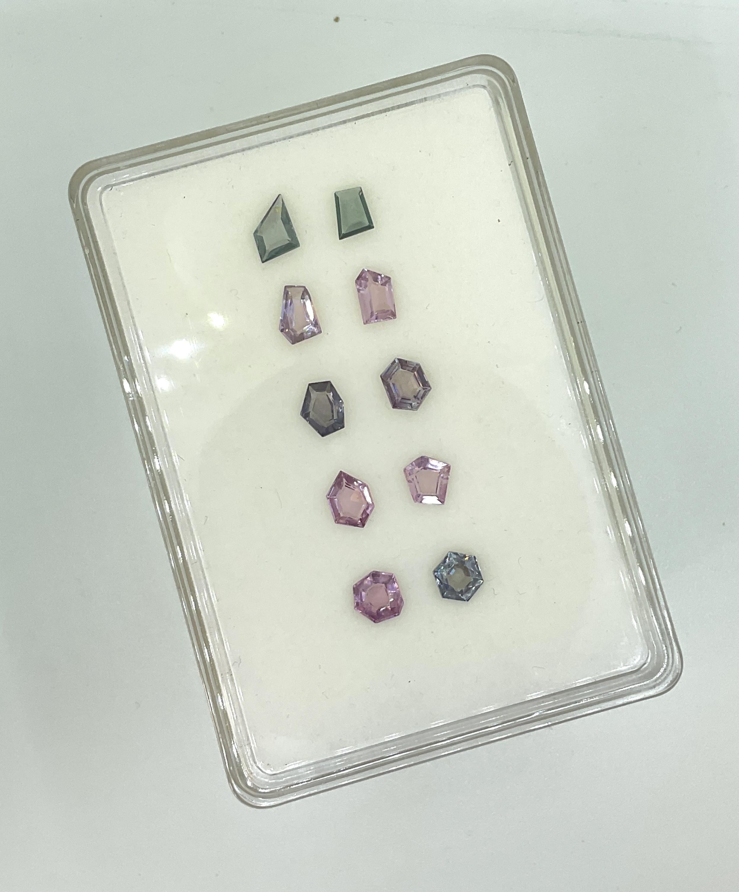 Rough Cut 8.30 Carats Grey & Pink Spinel Fancy Cut Stone Natural Gems For earrings For Sale