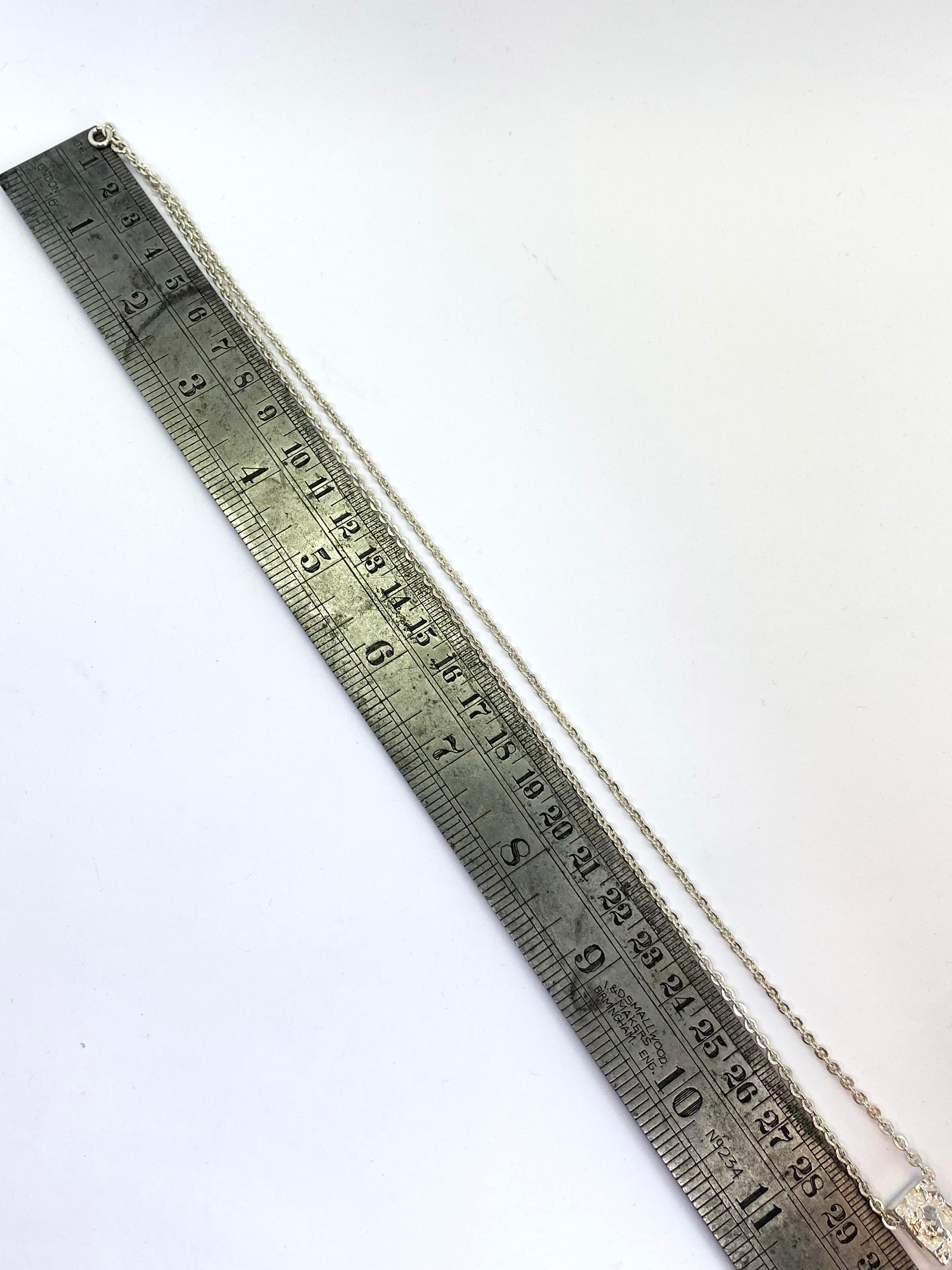 830H Silber-Halskette Finnland Amethyst (Modernistisch) im Angebot
