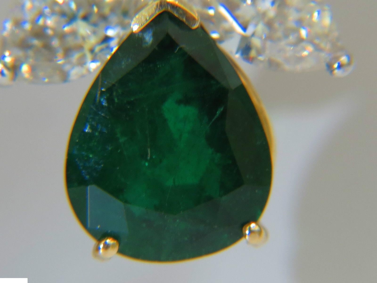8.31 Carat Natural Diamond Emerald Pendant Star For Sale 5