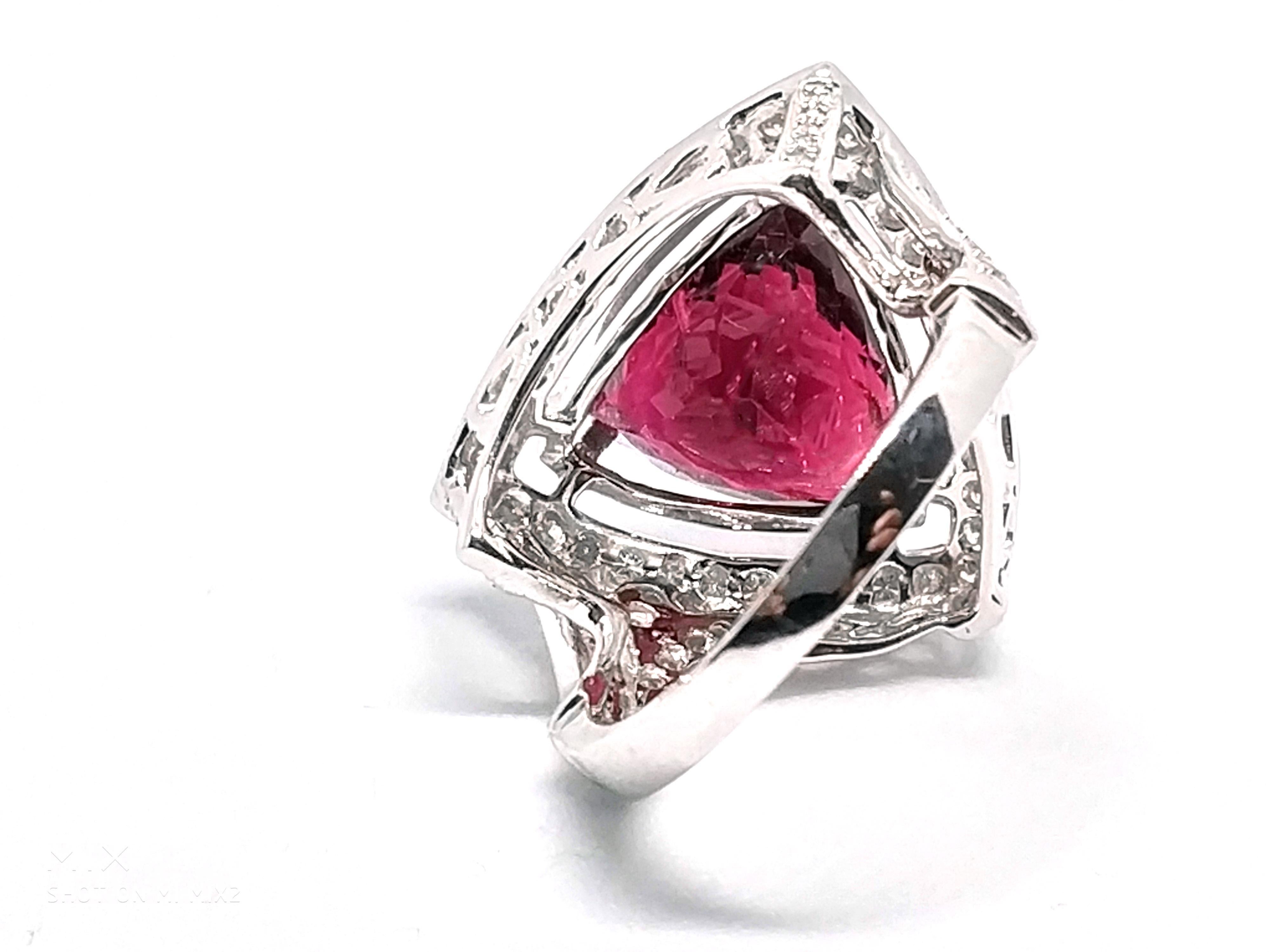 8.31 Carat Natural Rubellite Pink Tourmaline and 1.6 Carat Diamond Ring In New Condition For Sale In London, GB