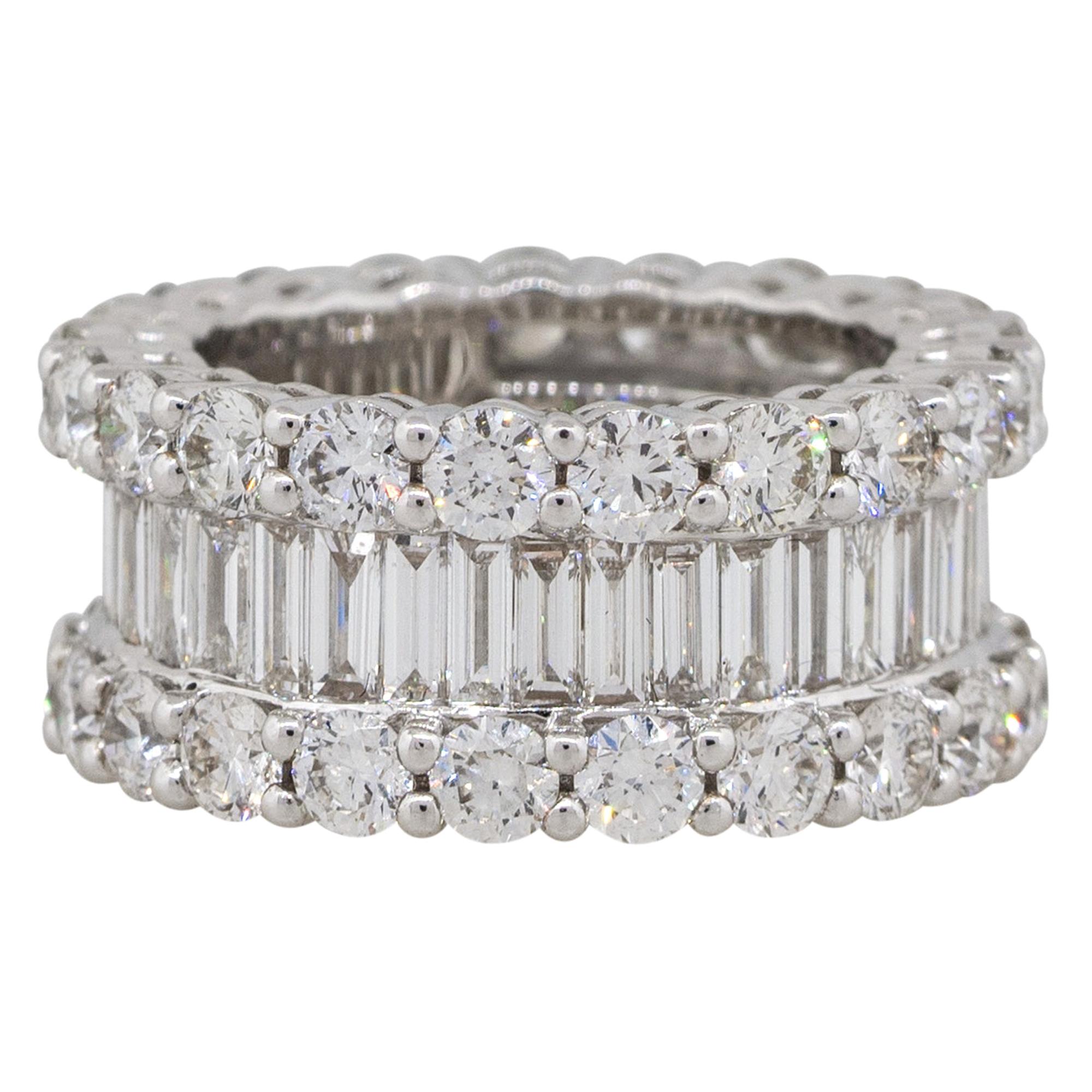 8,31 Karat Dreireihiger Diamant-Eternity-Ring aus 18 Karat auf Lager