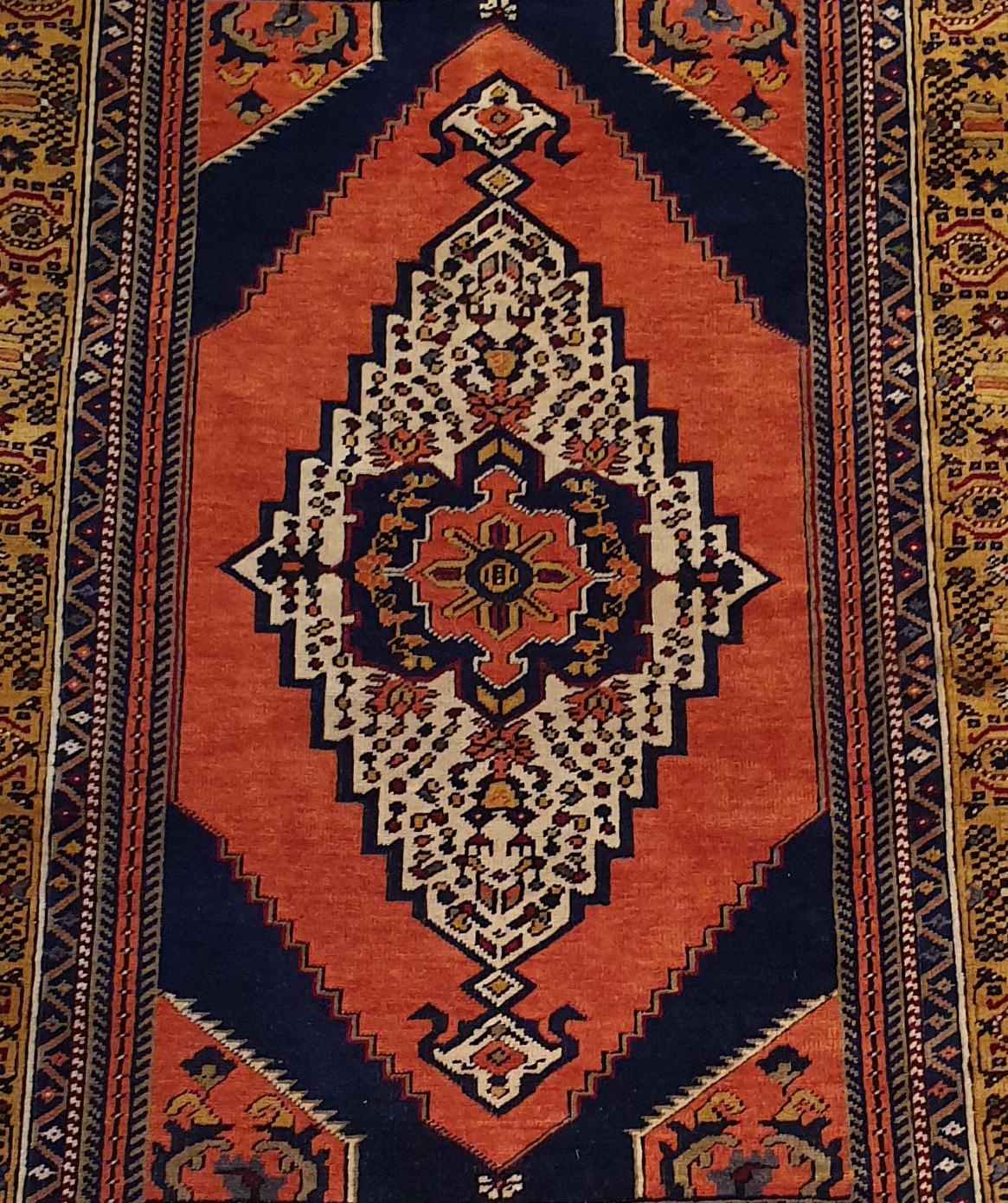 Hand-Knotted 831 - Very Beautiful Mid-20th Century Turkish Carpet For Sale