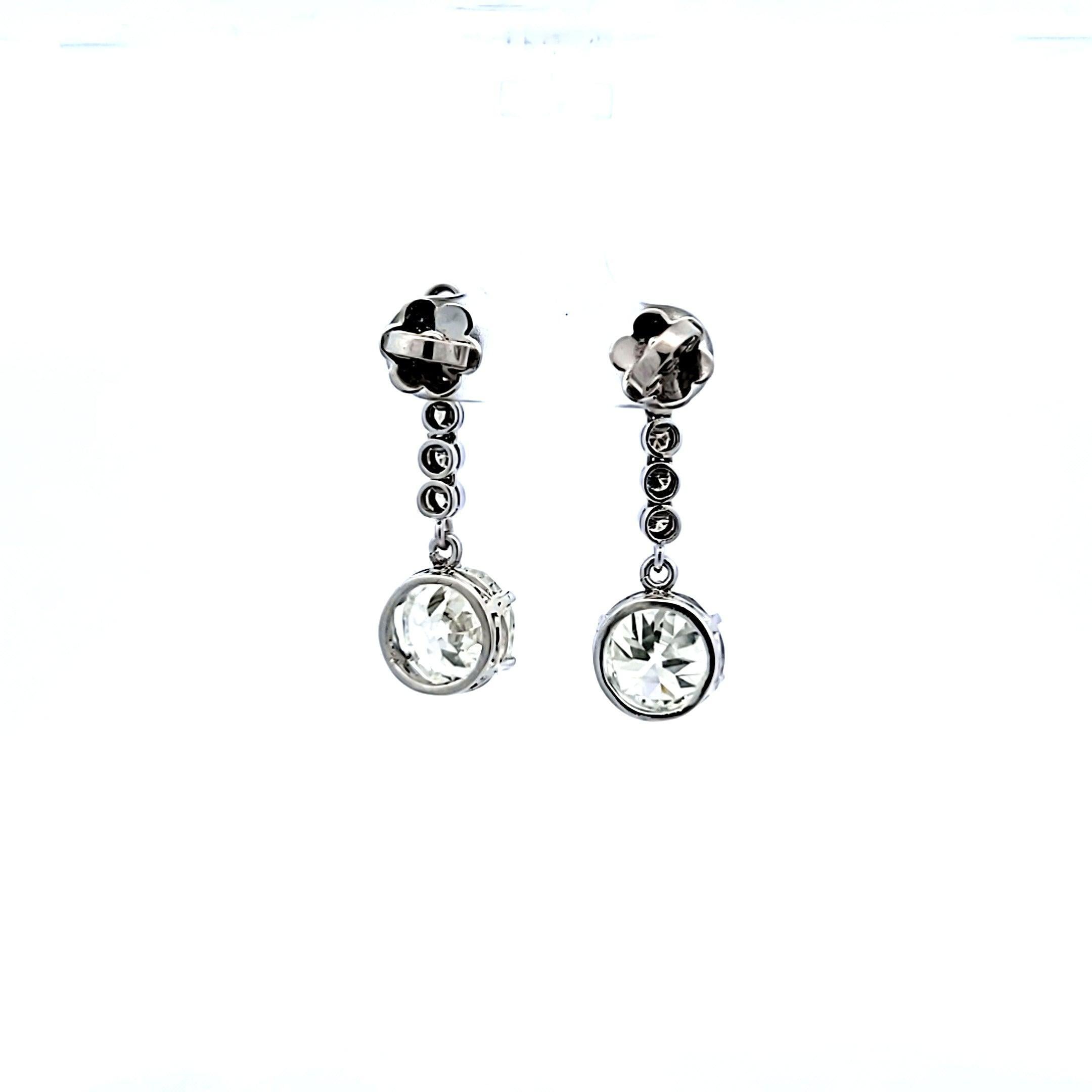 8.32 Carat Circular Brilliant and Round Brilliant Diamond Platinum Drop Earrings In Good Condition For Sale In New York, NY