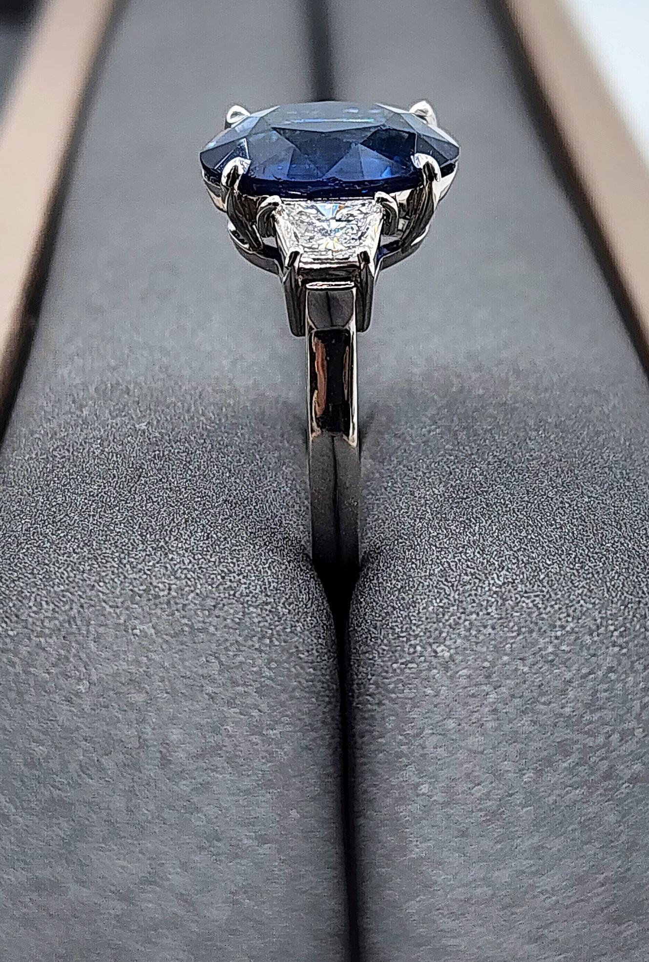 8.32 ct GIA Certified Natural Sapphire & Diamond Ring 1