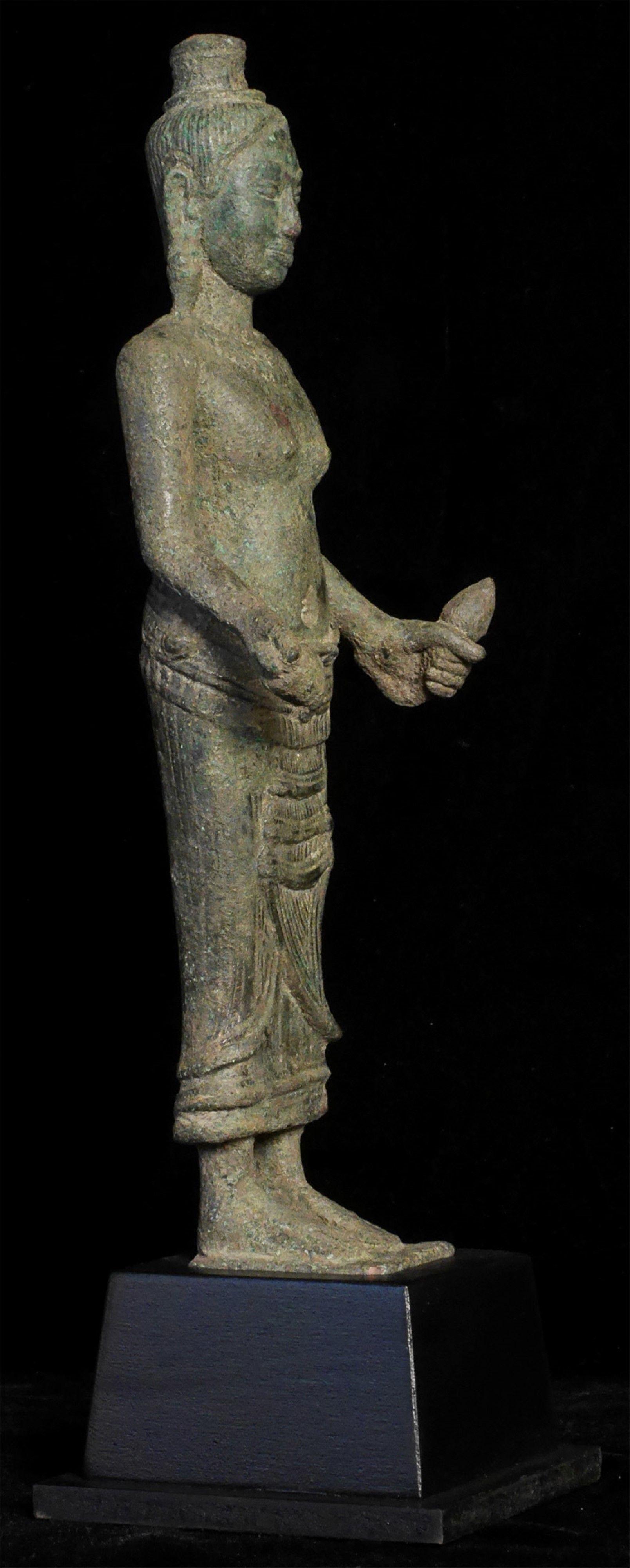 Cast Very Fine 11-13thC Cambodian Uma Statue - 8323 For Sale