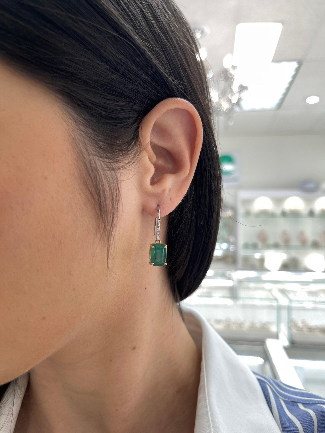 Moderne 8.32tcw Boucles d'oreilles Emeraude Diamant Naturel Or 18K Platine Leverback en vente
