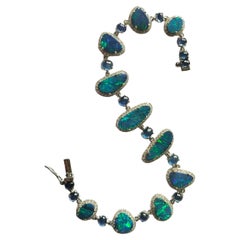 Bracelet tennis australien d'opales doubles, saphirs bleus et diamants 8,33 carats