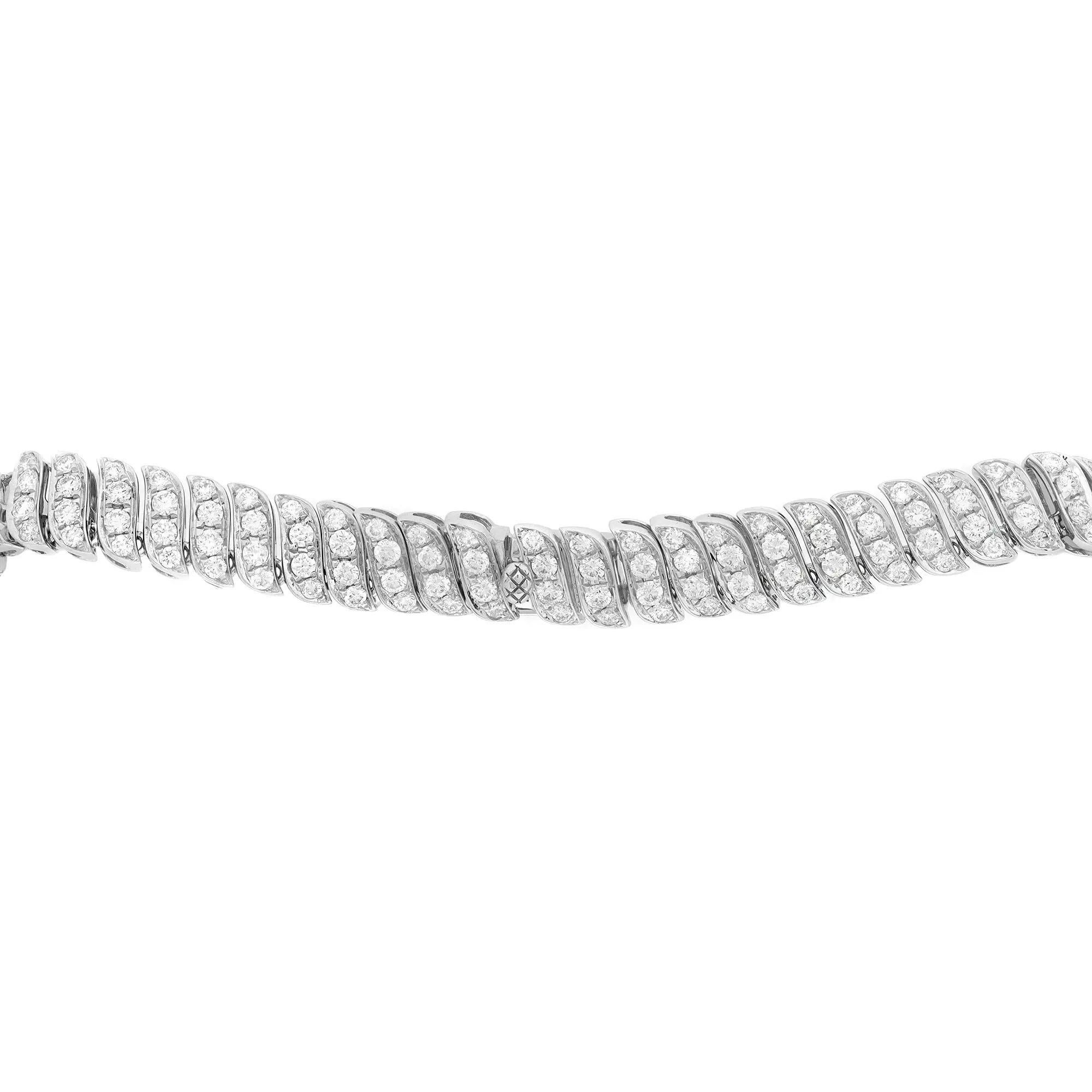 8.33Cttw Round Cut Diamond Statement Necklace 18K White Gold 16 Inches In New Condition For Sale In New York, NY