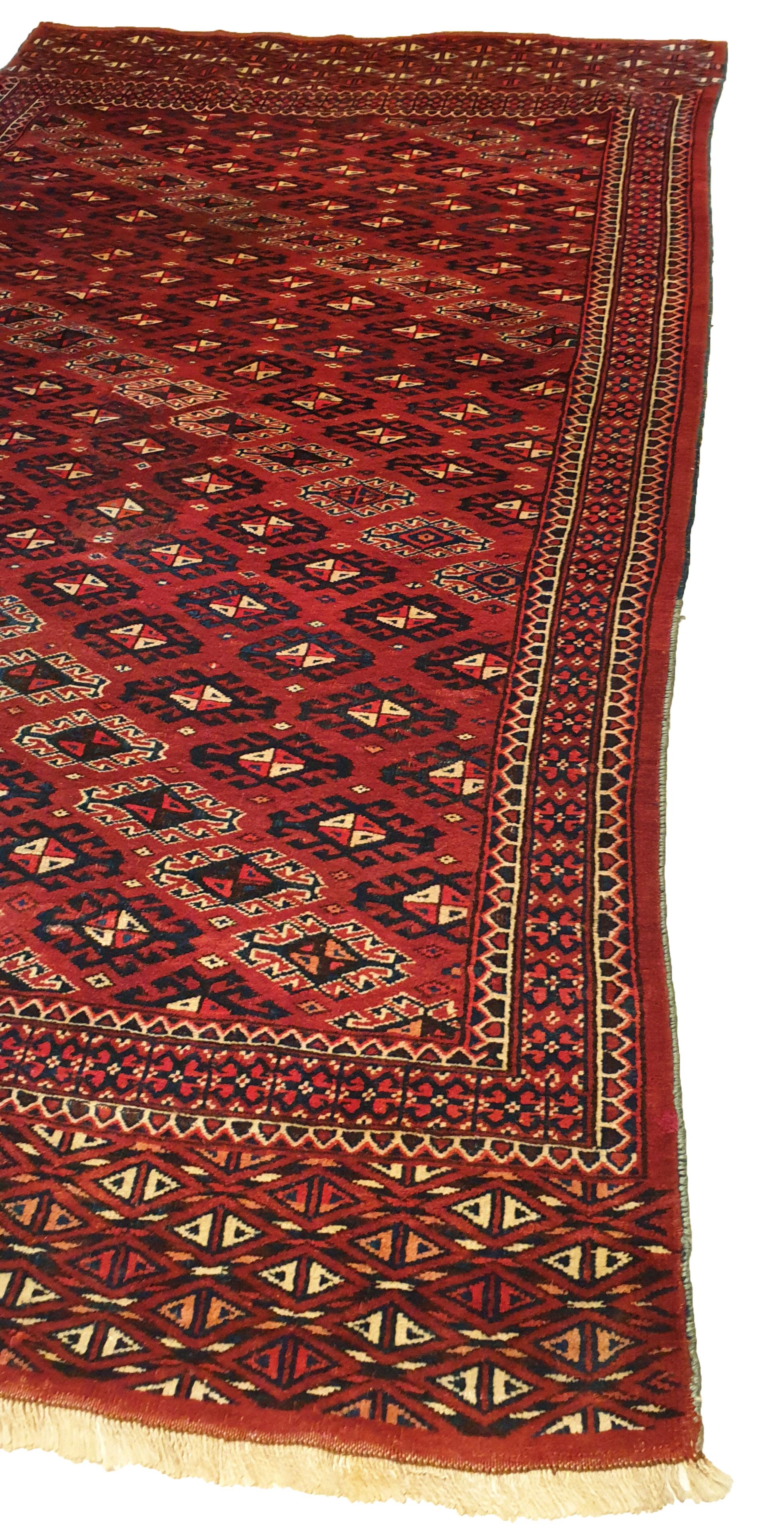 Hand-Knotted 834 - Pretty Turkmen Bukhara Carpet from the 20th Century For Sale