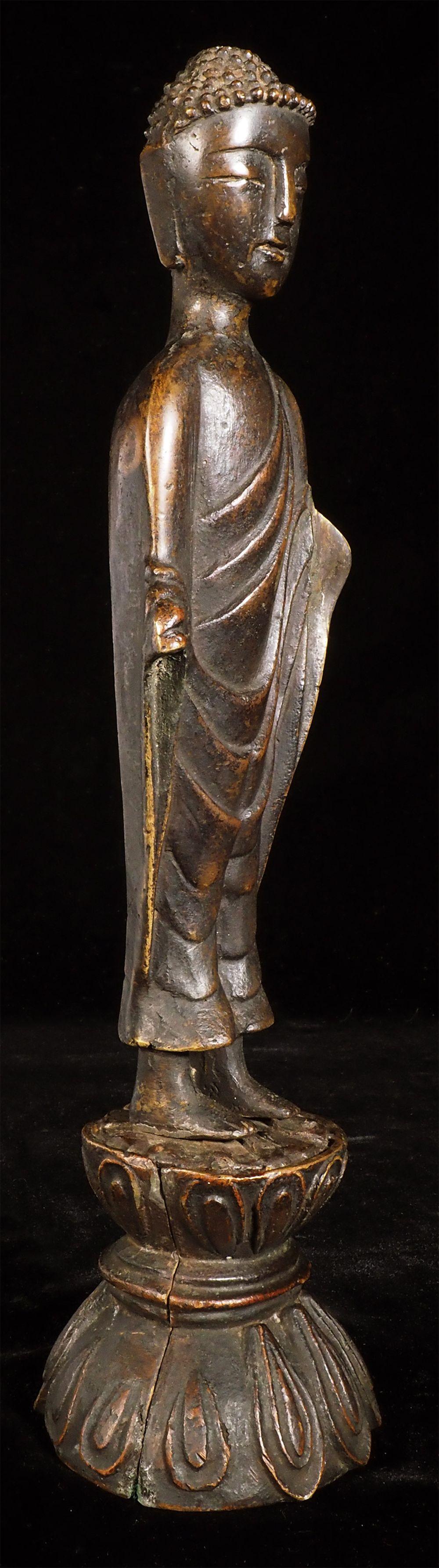 15thC/Earlier Possibly Korean Bronze Buddha-Large, one of a kind, 8343 In Good Condition For Sale In Ukiah, CA