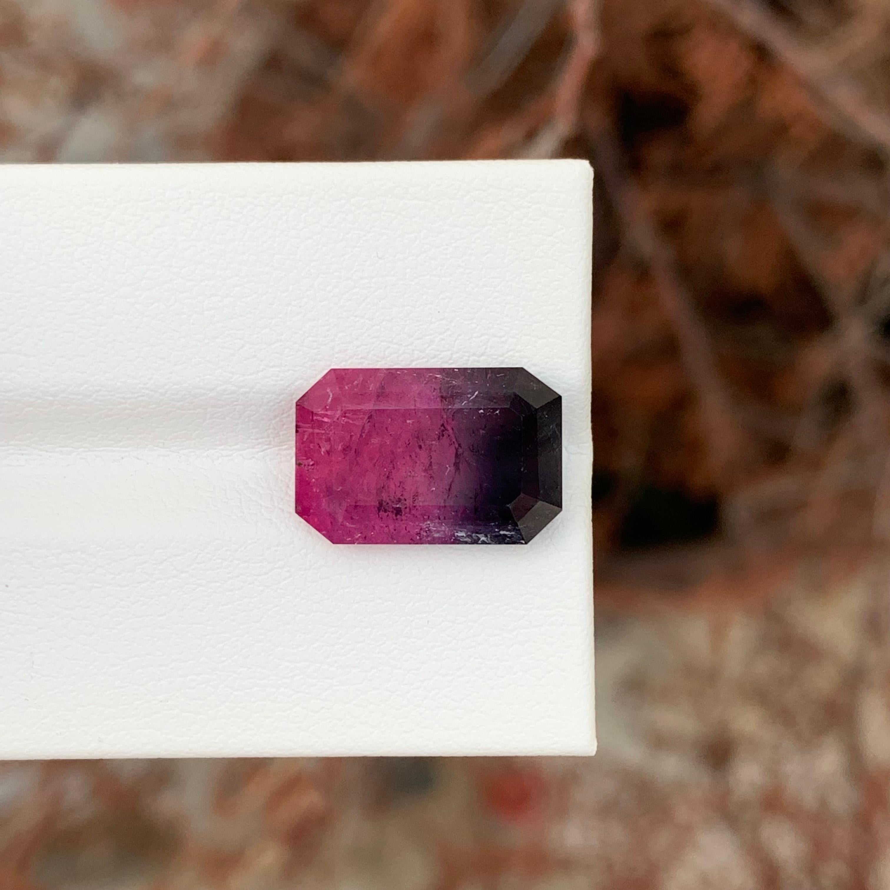 Women's or Men's 8.35 Carat Natural Loose Bi Colour Tourmaline Emerald Shape Gemstone For Sale