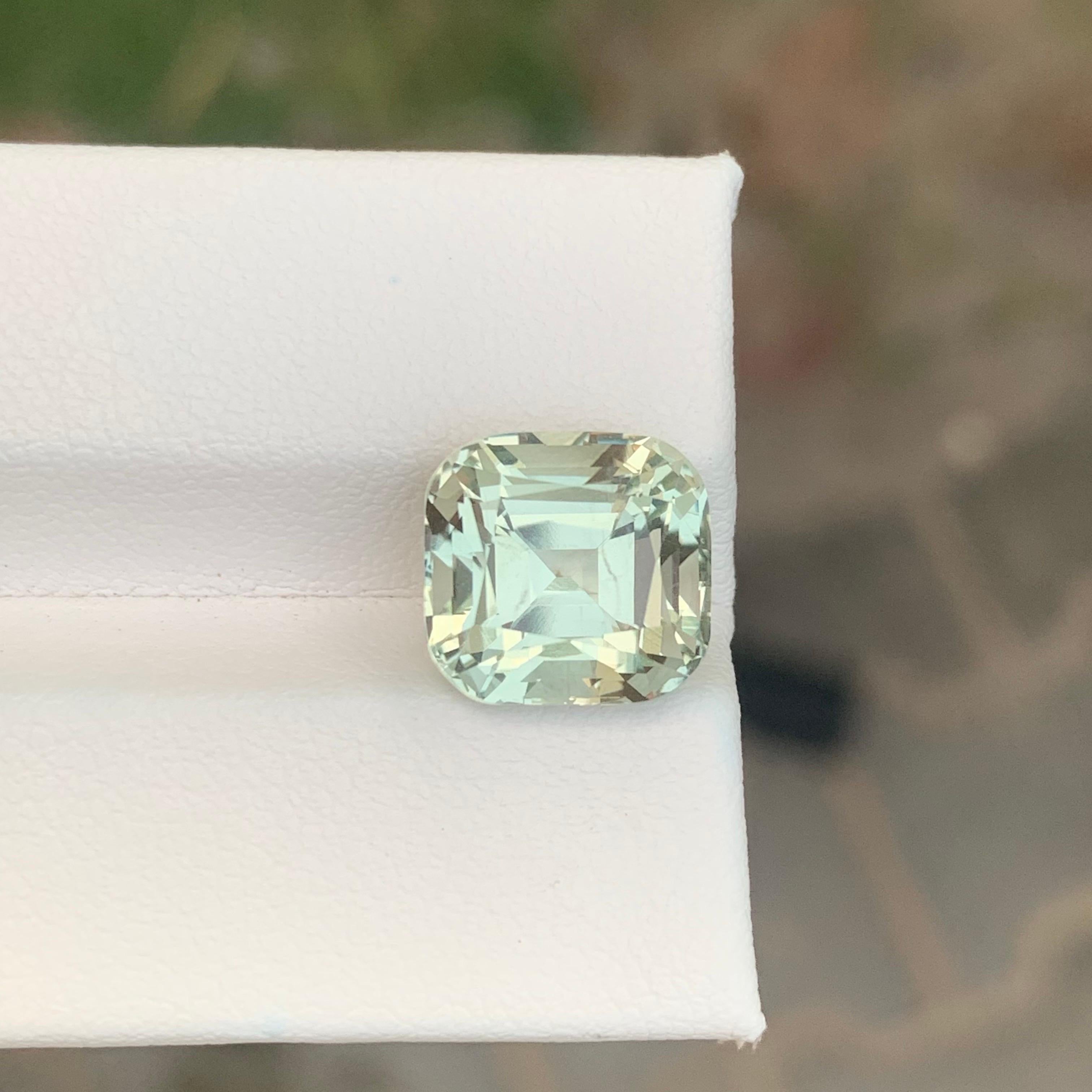 da uomo o donna 8.35 carati di ametista verde naturale sfusa e di prasiolite a forma di cuscino. in vendita