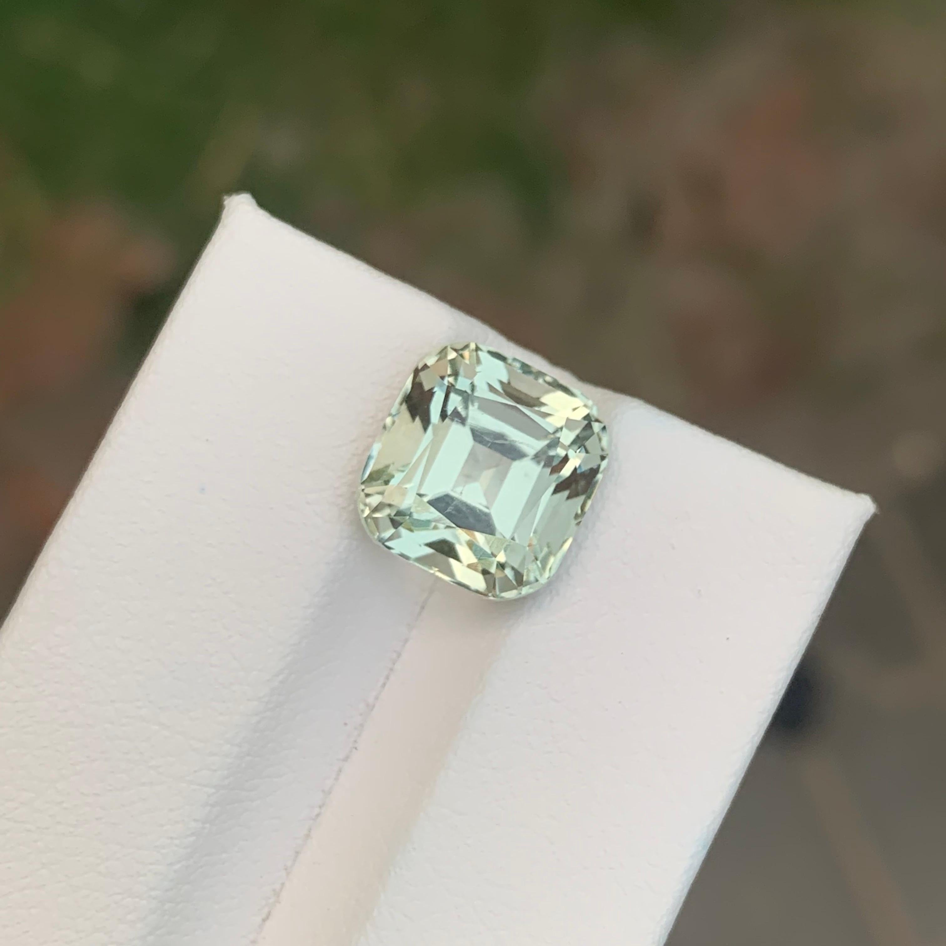 8.35 carati di ametista verde naturale sfusa e di prasiolite a forma di cuscino. in vendita 2