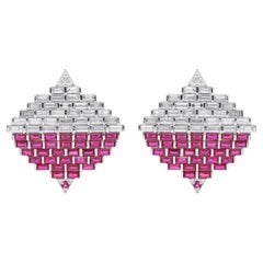 Boucles d'oreilles en or blanc 14 carats avec rubis de 8,35 carats et diamants de 6,47 carats SI/H