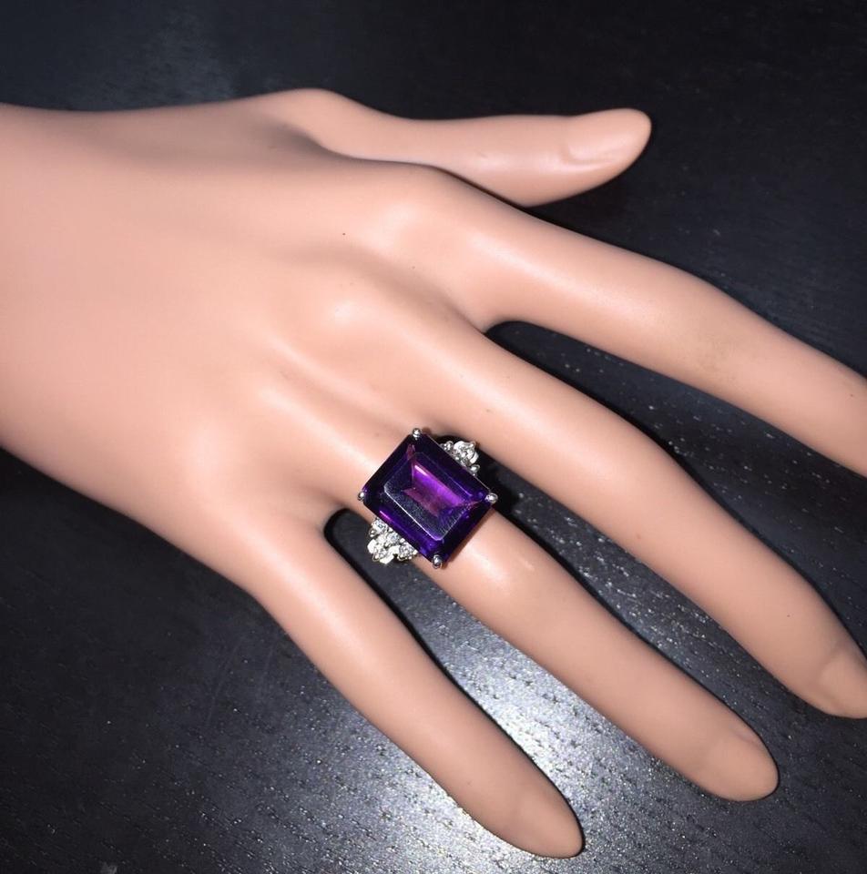 8,35 Karat natürlicher Amethyst und Diamant 14 Karat massiver Weißgold Ring im Angebot 3