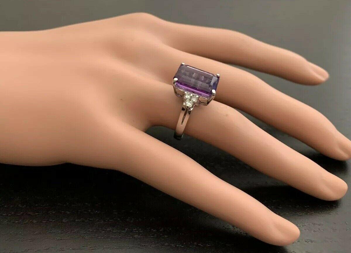 Anillo de oro blanco de 14 quilates con amatista natural impresionante de 8,35 quilates y diamante en venta 2