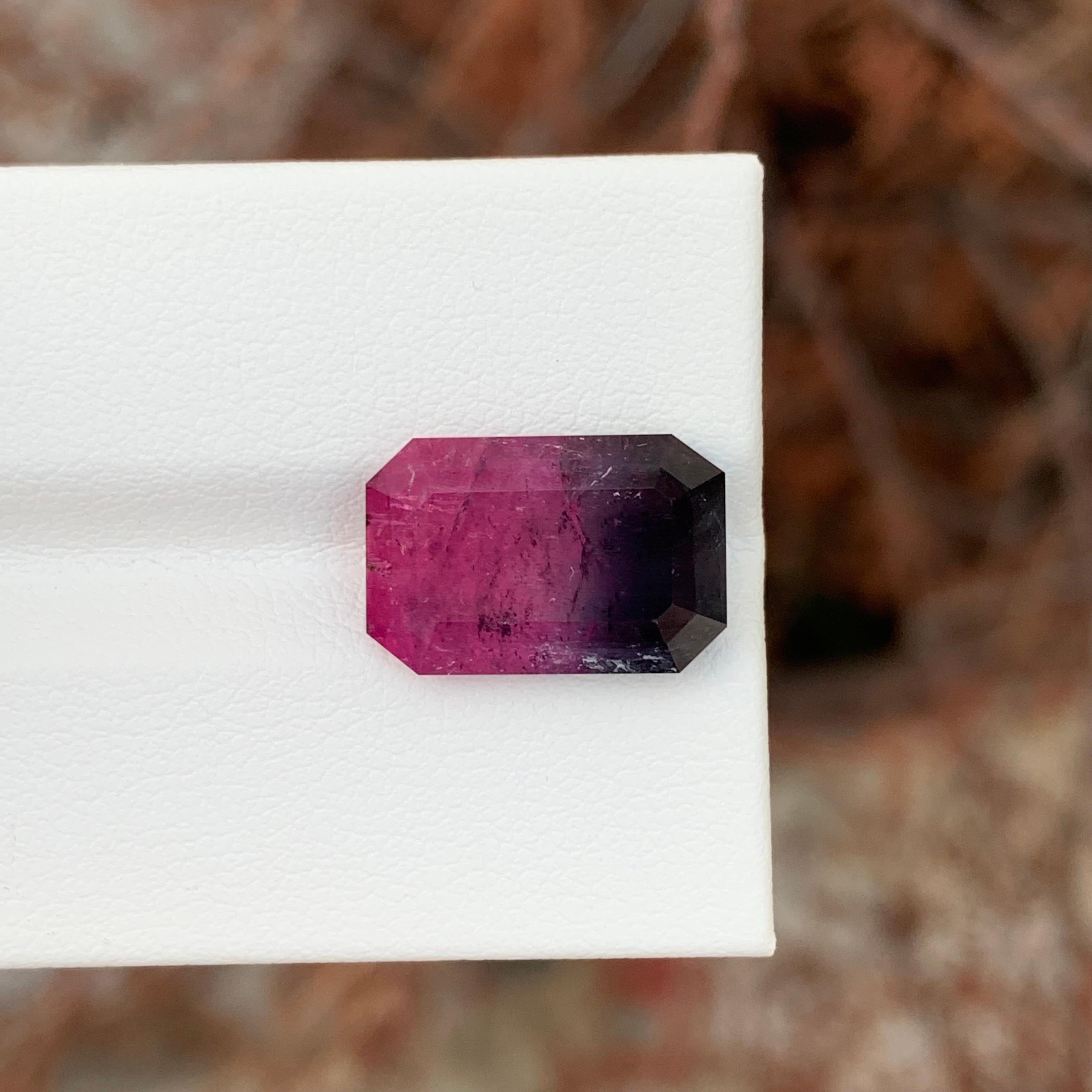 8.35 Carats Natural Loose Bicolour Tourmaline Gemstone Emerald Shape en vente 11