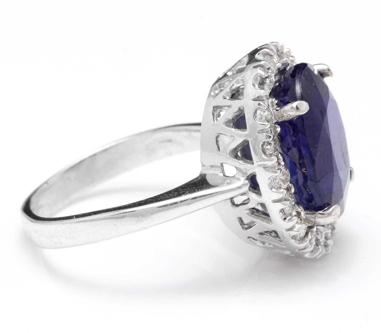 Round Cut 8.35 Carat Natural Sapphire and Diamond 14 Karat Solid White Gold Ring For Sale