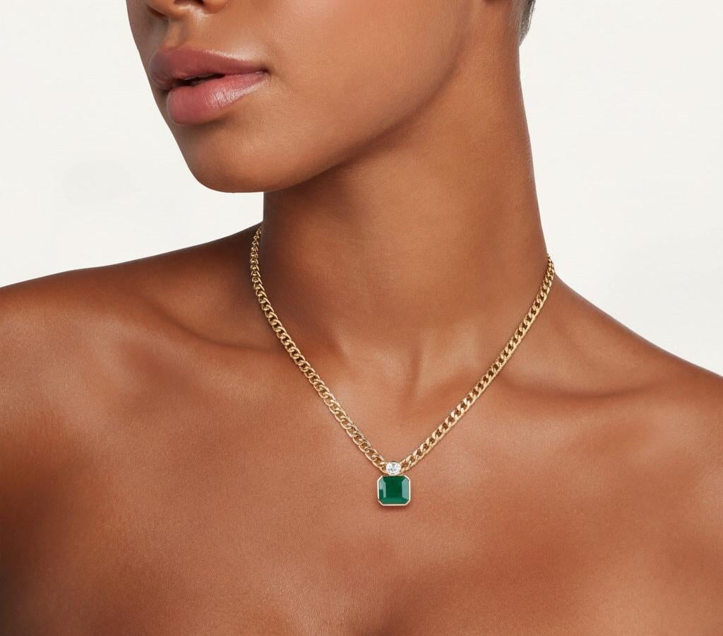 8,35ct natürlichen sambischen Smaragd und ein halbes Karat Labordiamant Statement-Anhänger 14K für Damen oder Herren im Angebot