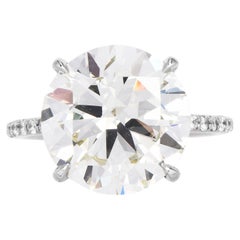 8.37 Carats Round Cut Diamond Platinum Solitaire Engagement Ring
