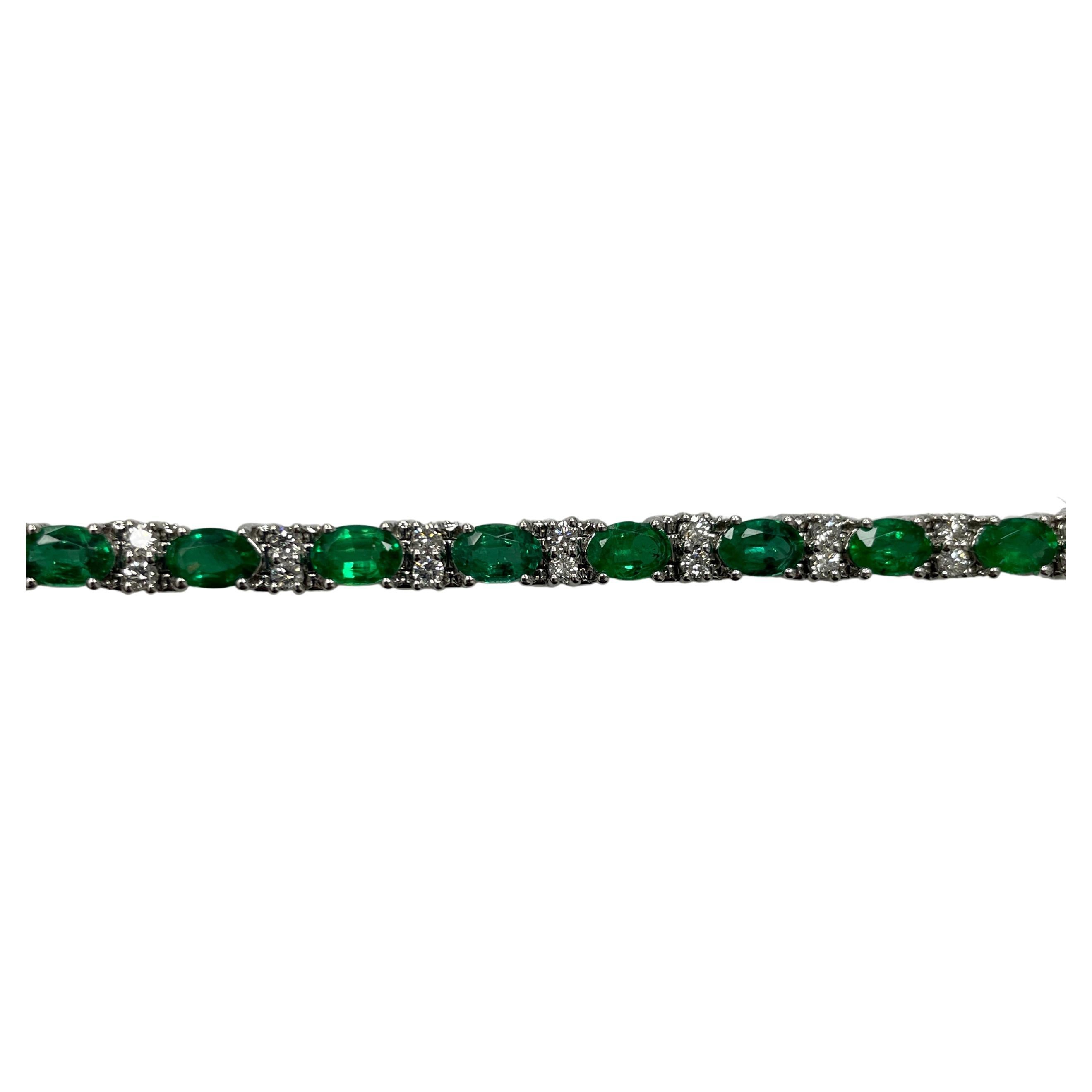 8.37Ct Emerald & Diamond 14K White Gold Bracelet For Sale