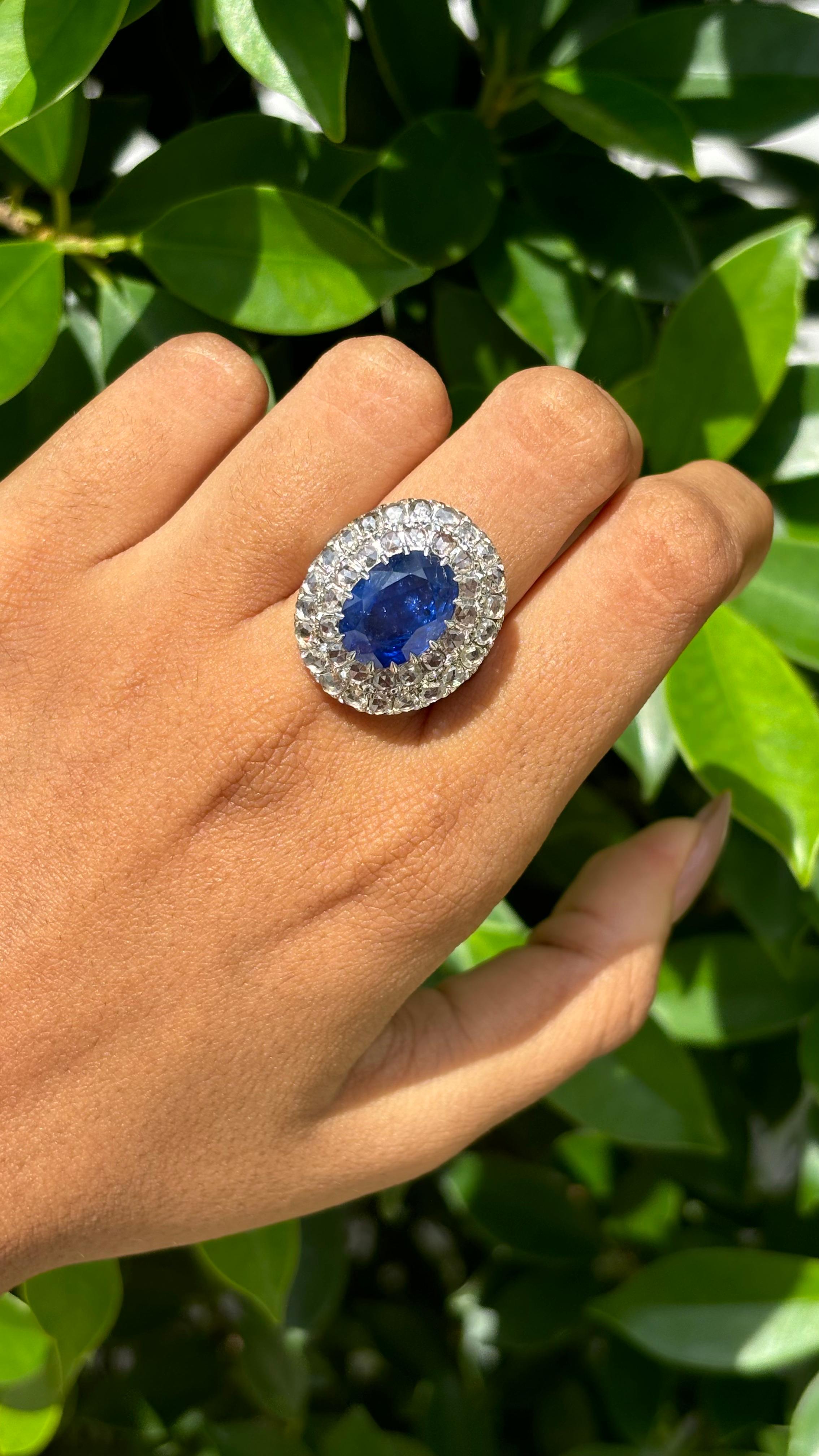 Women's or Men's 8.38 Carat Ceylon Sapphire & Rose-cut Diamond studded Ring in 14K White Gold