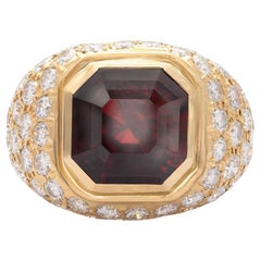 8.38 Carat Garnet and 2.51 Carat Diamond Ring in 8K Yellow Gold 8.38 Carat Garnet and 2.51 Carat Diamond Ring in 8K Yellow Gold