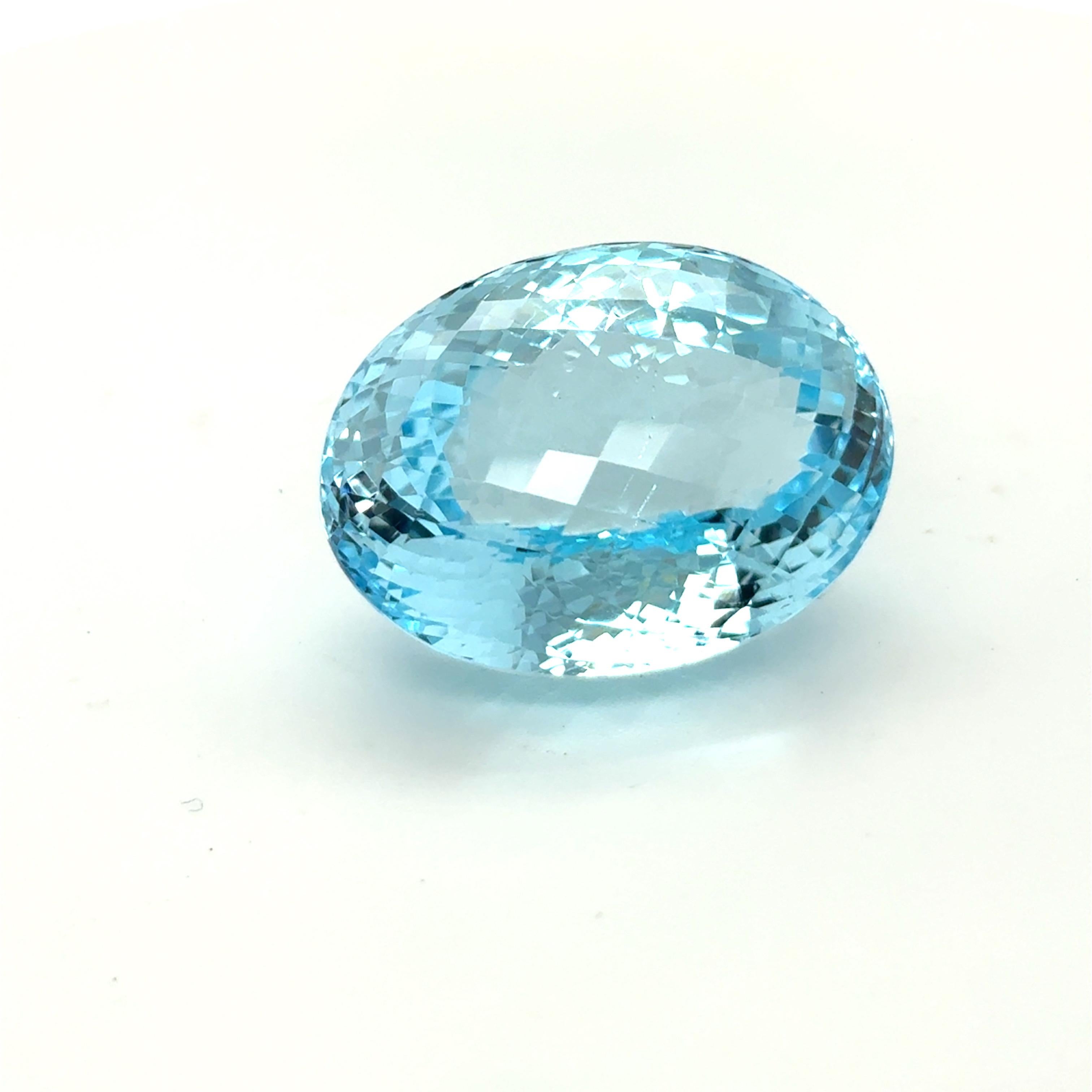 83,83 Carati di Topazio Blu Taglio Ovale Gemma Sciolta in vendita 6