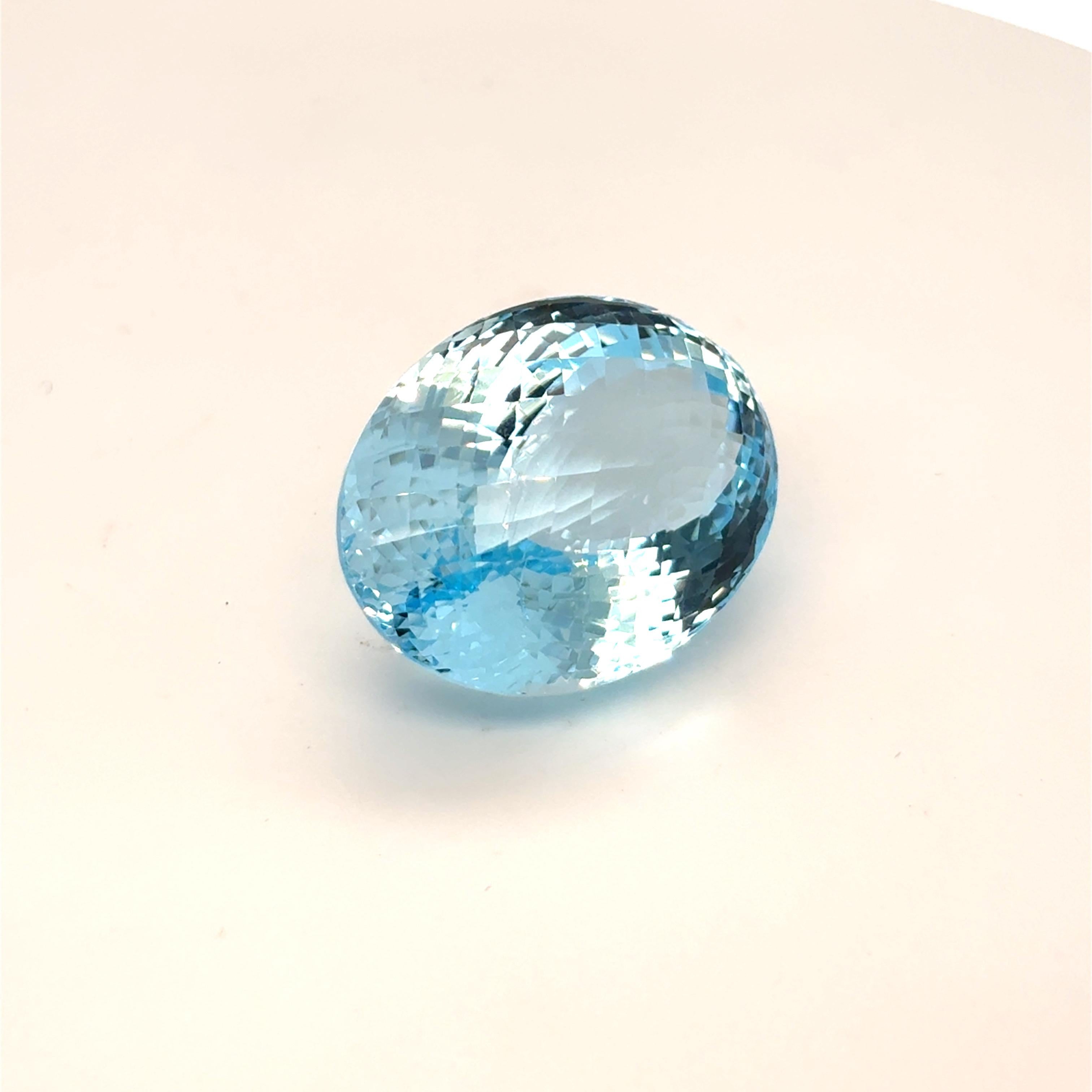 83,83 Carati di Topazio Blu Taglio Ovale Gemma Sciolta in vendita 8