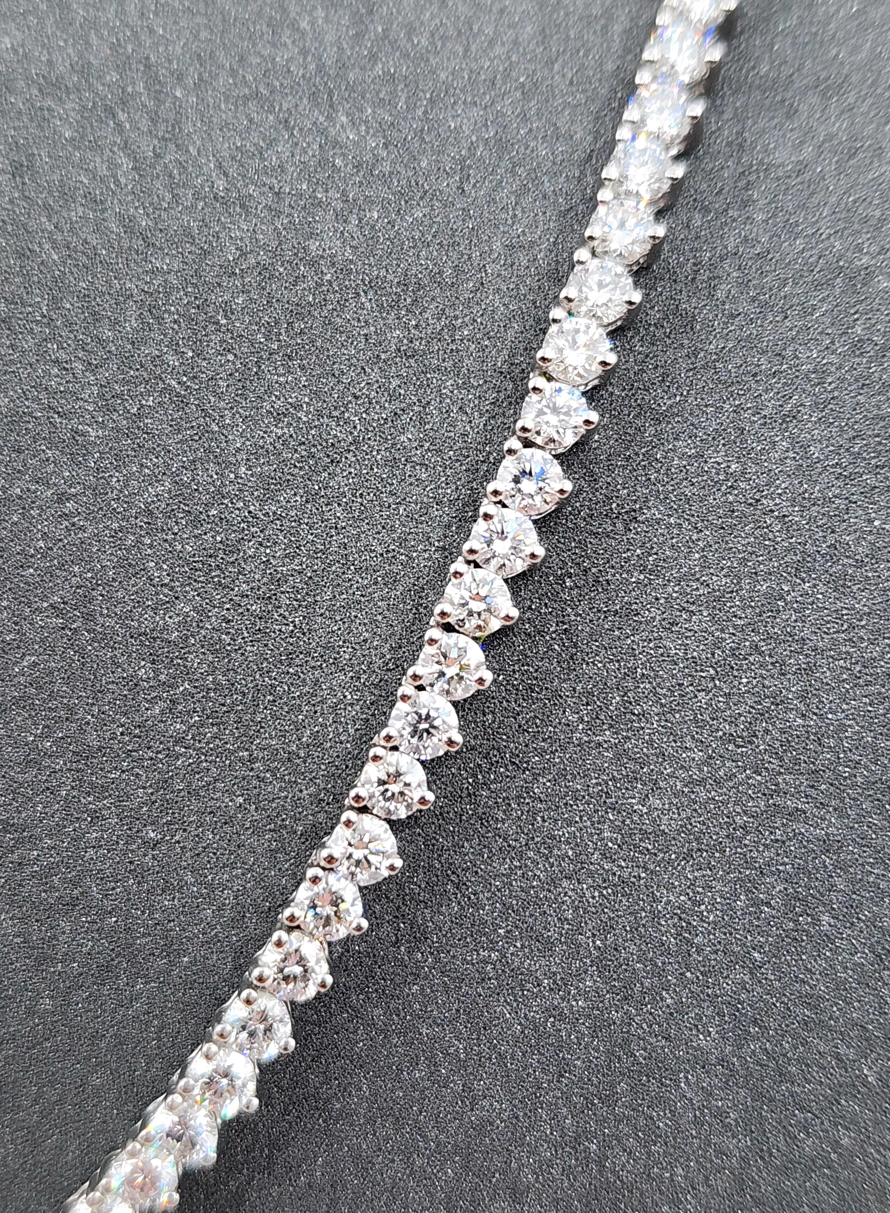 Collar de tenis con diamantes de 8.39 quilates Corte redondo en venta