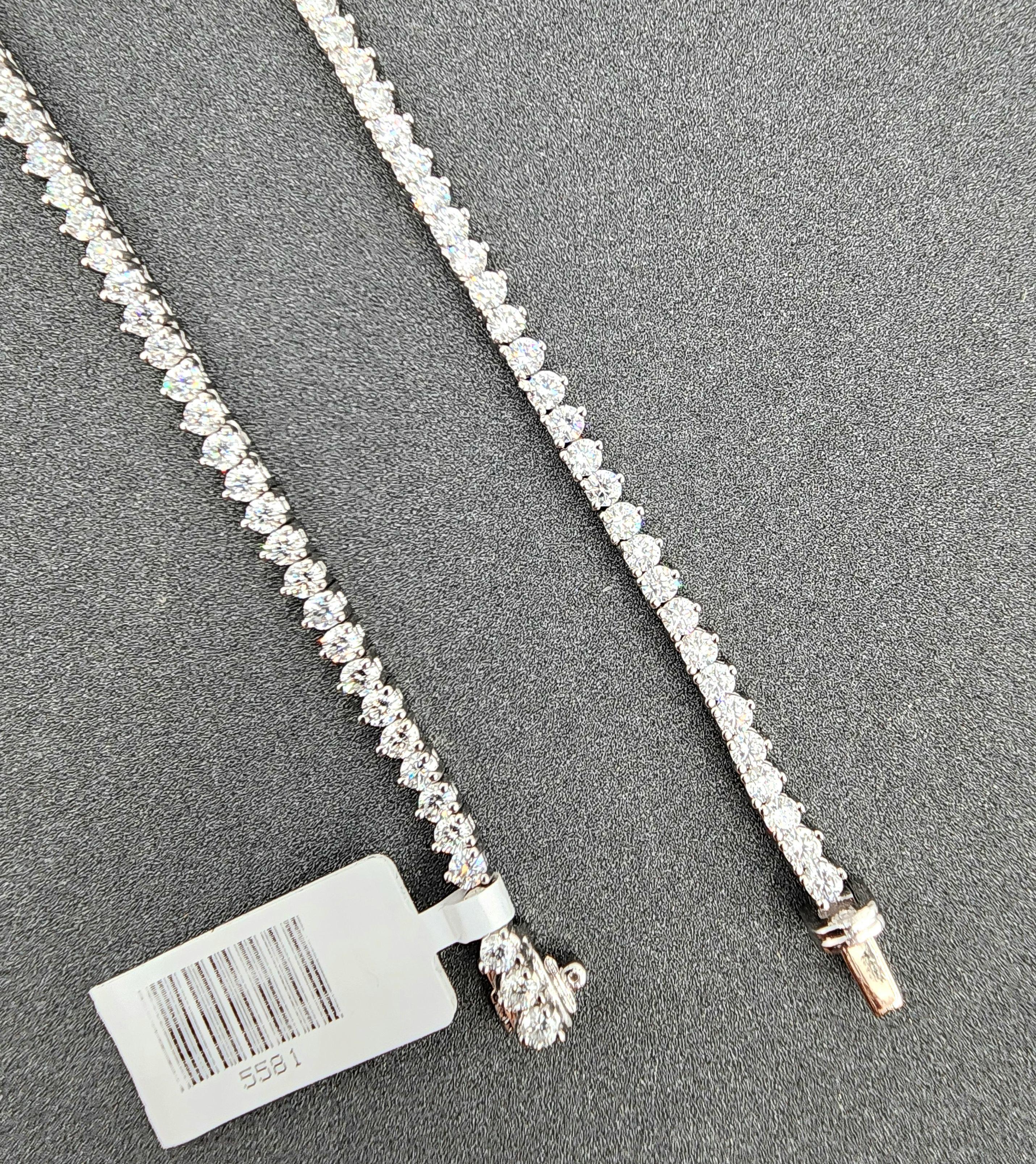 Collar de tenis con diamantes de 8.39 quilates en venta 2